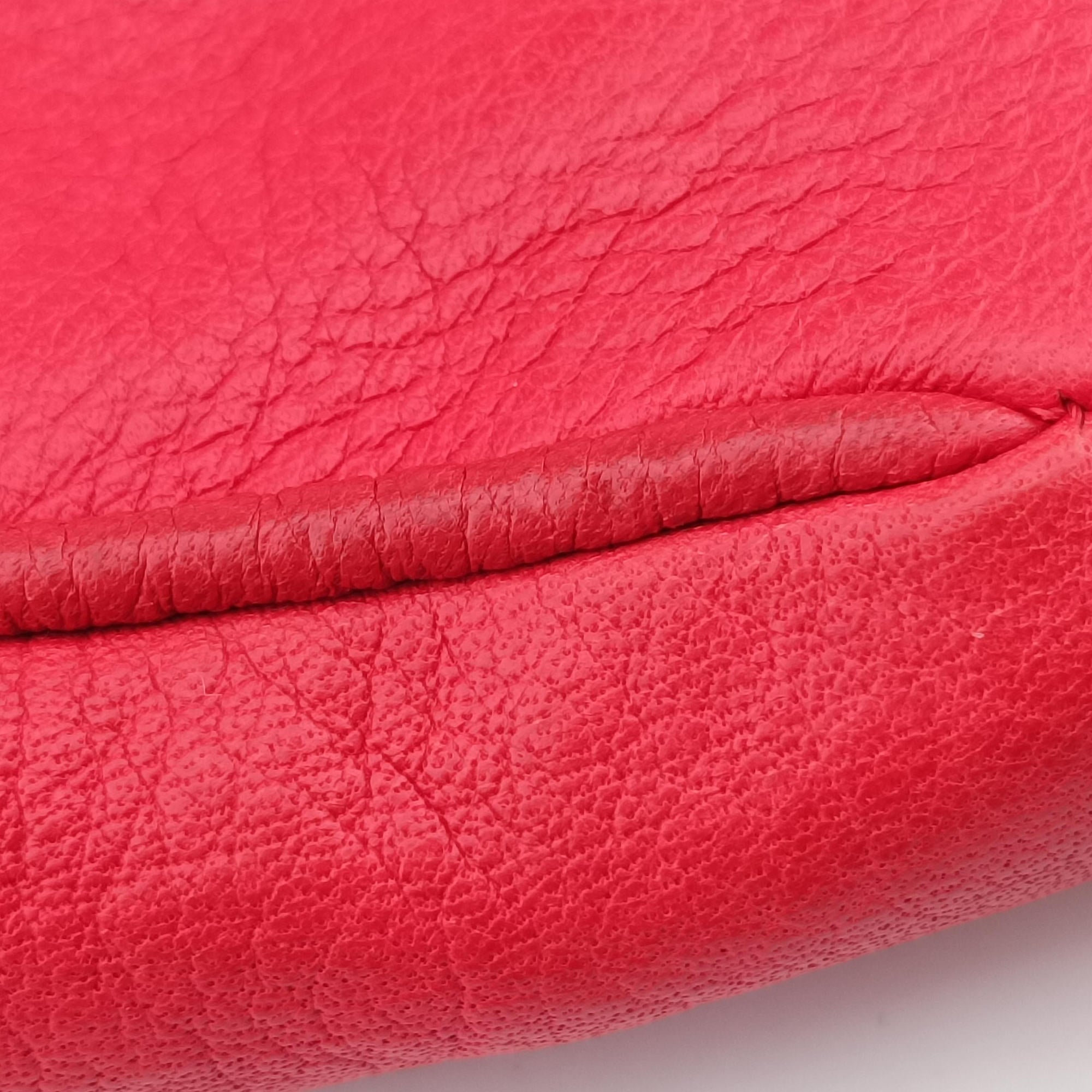 Pre-owned Fendi Fendista Pochette Red Leather 8M0276 shoulderbag | stylenewstar
