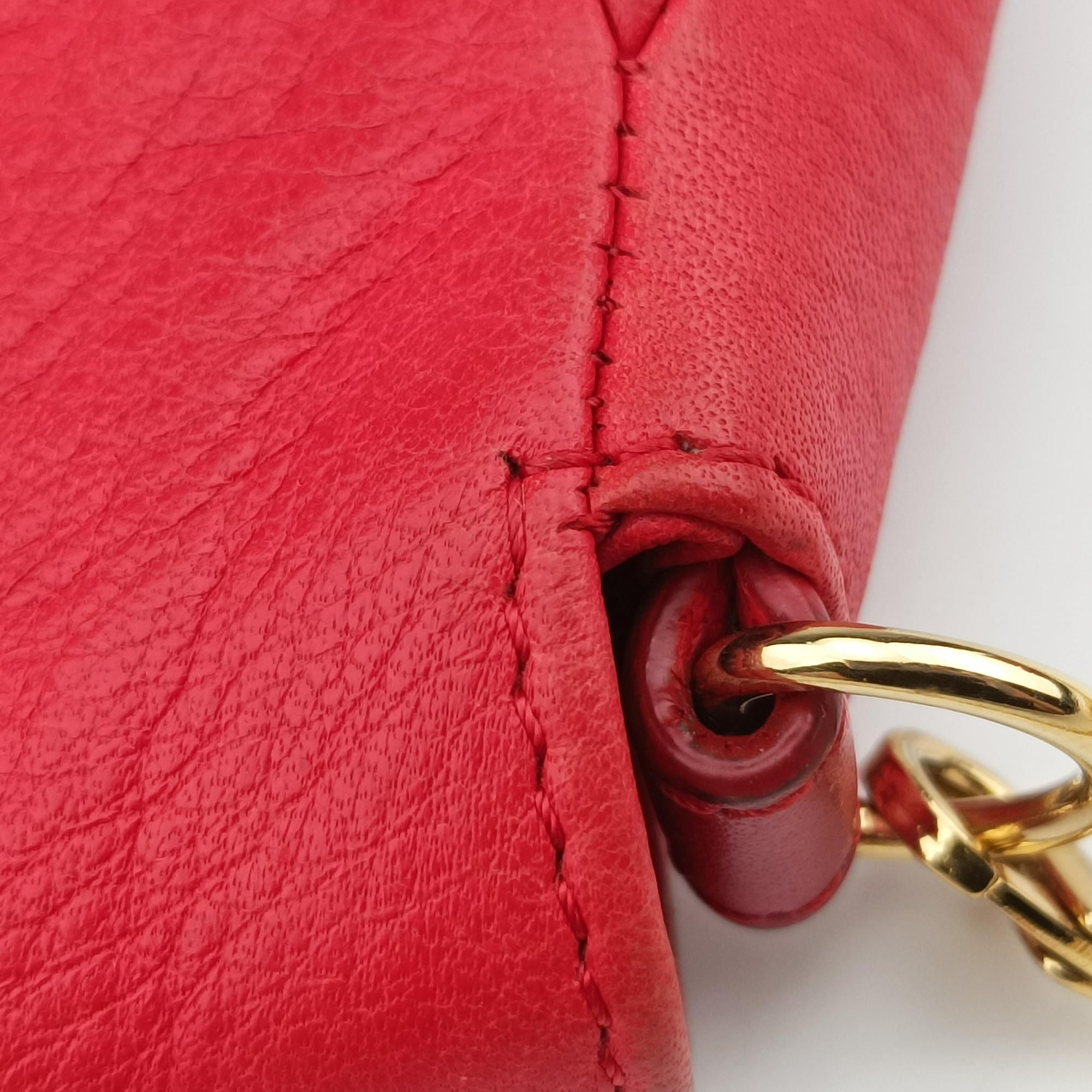 Pre-owned Fendi Fendista Pochette Red Leather 8M0276 shoulderbag | stylenewstar