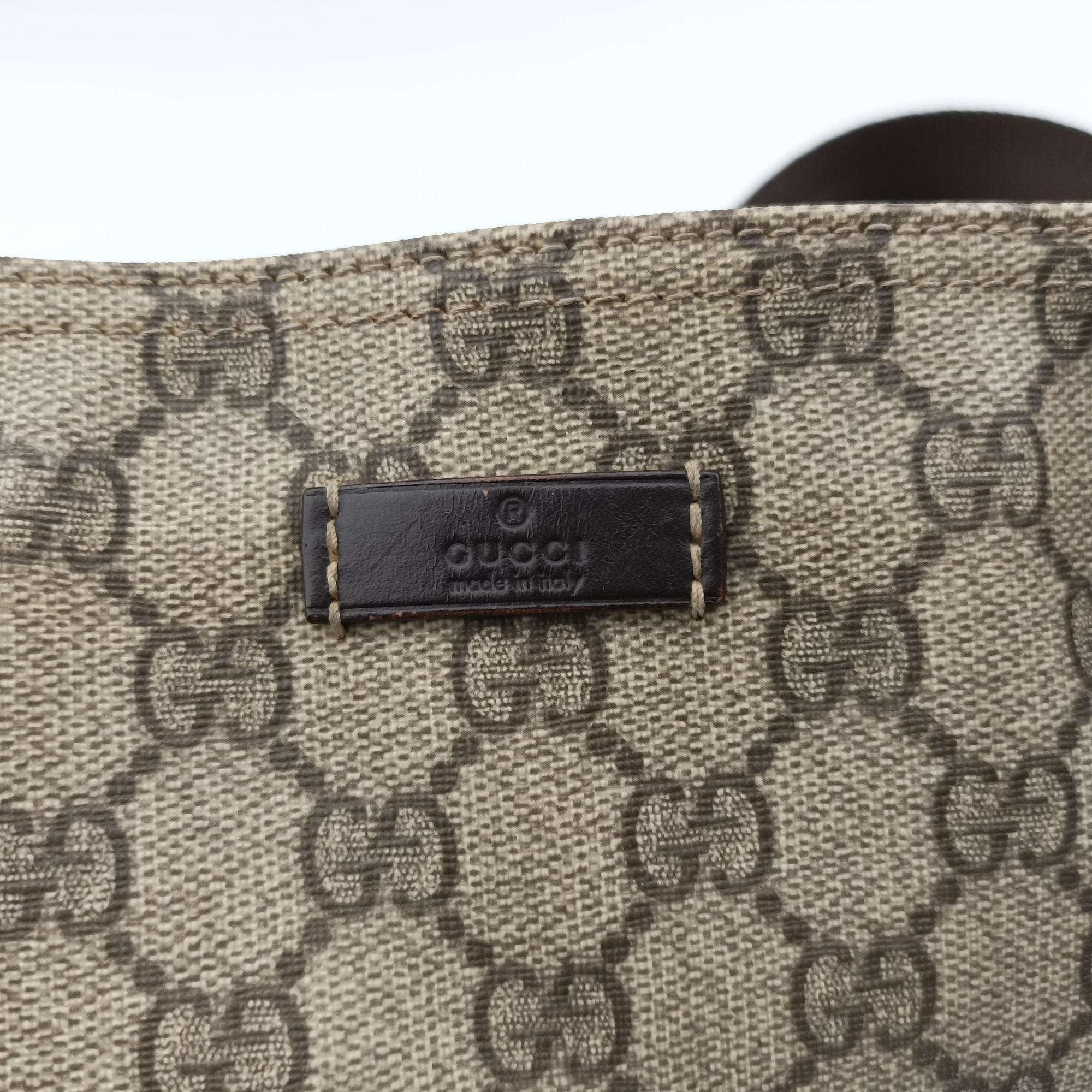 Pre-owned Gucci GG Plus GG Supreme Beige×Brown PVC coated canvas 201446 shoulderbag | stylenewstar