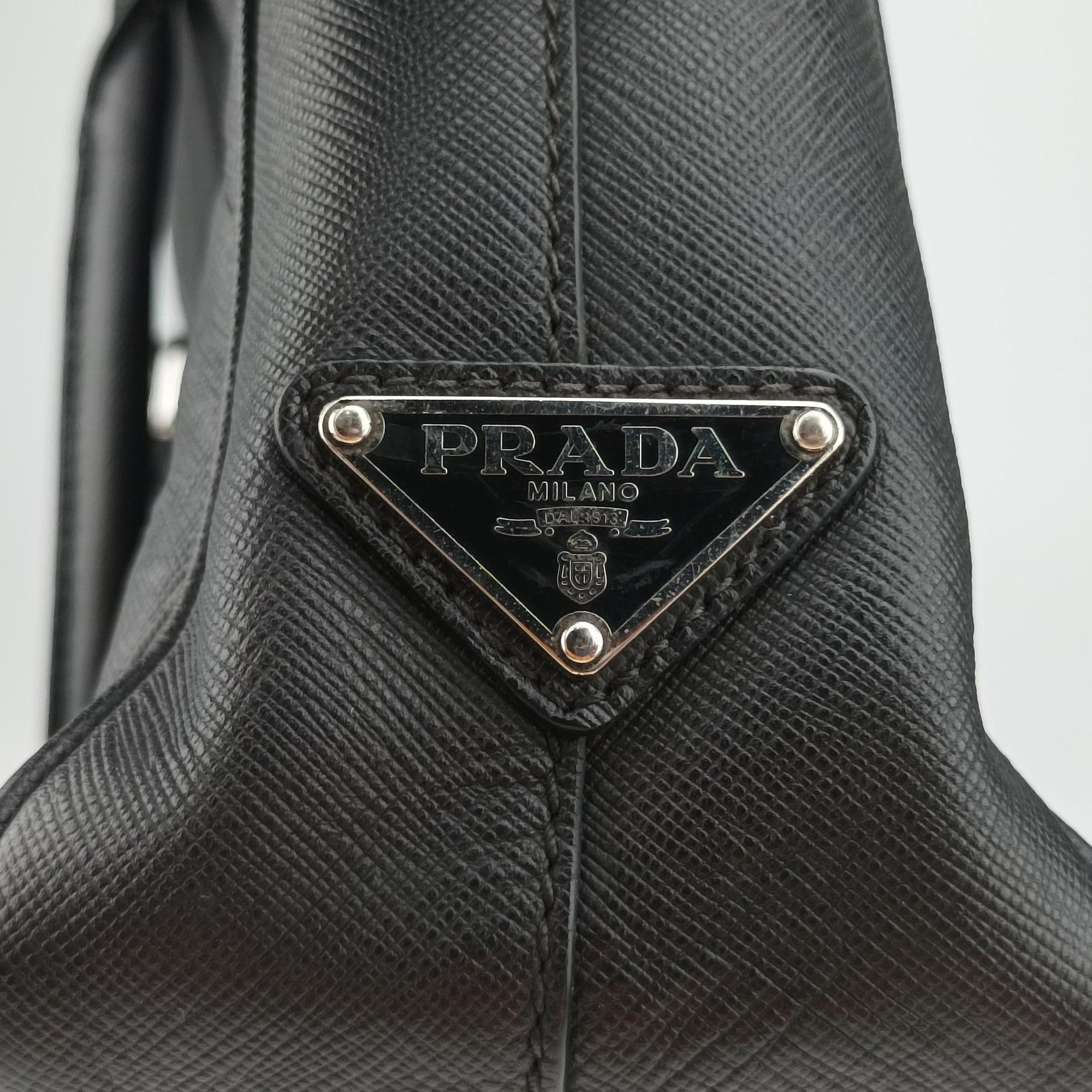 Pre-owned Prada business bag briefcase Black SAFFIANO Leather 2VE363 handbag | stylenewstar