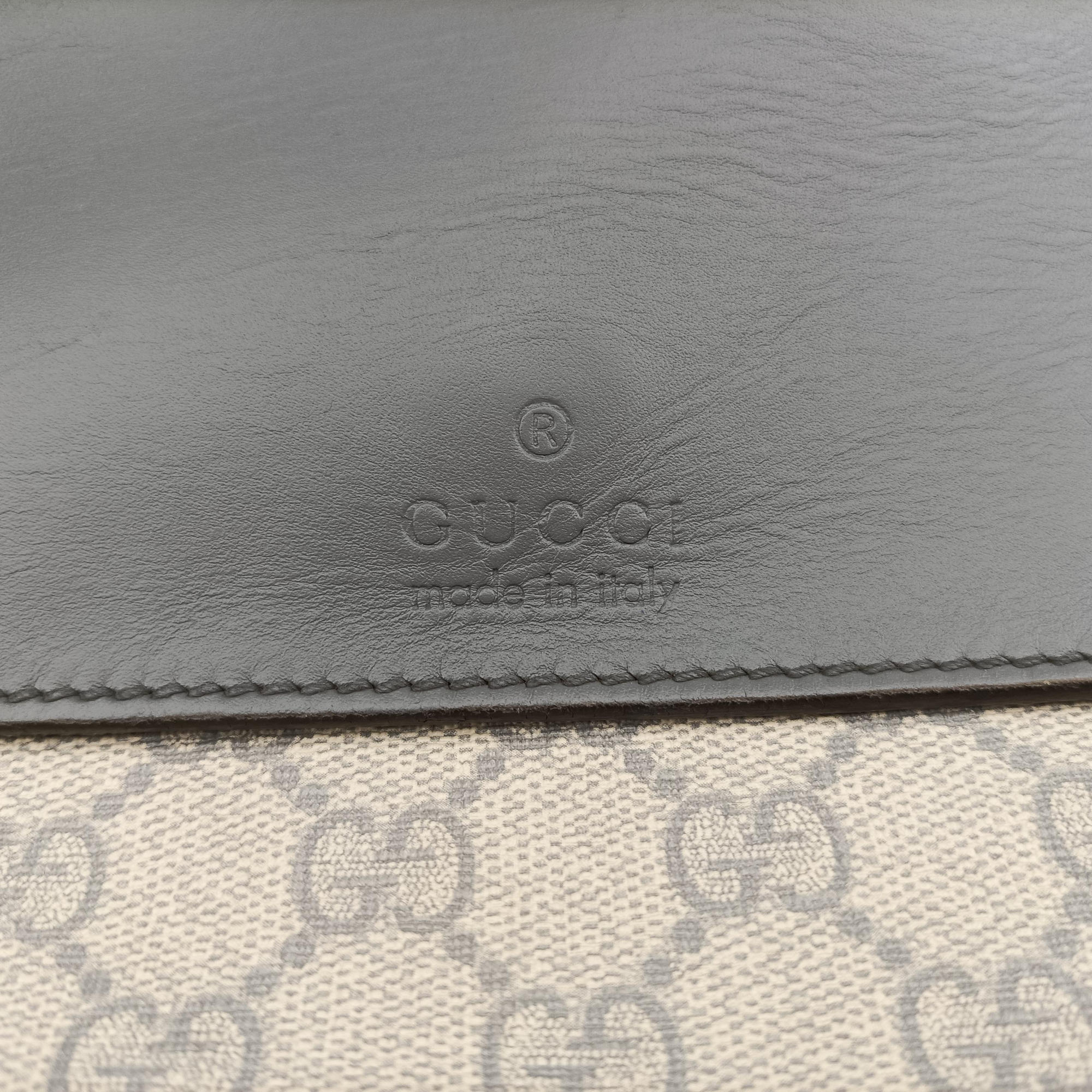 Pre-owned Gucci GG Supreme Messenger Beige×gray PVC coated canvas×Leather 353429 shoulderbag | stylenewstar