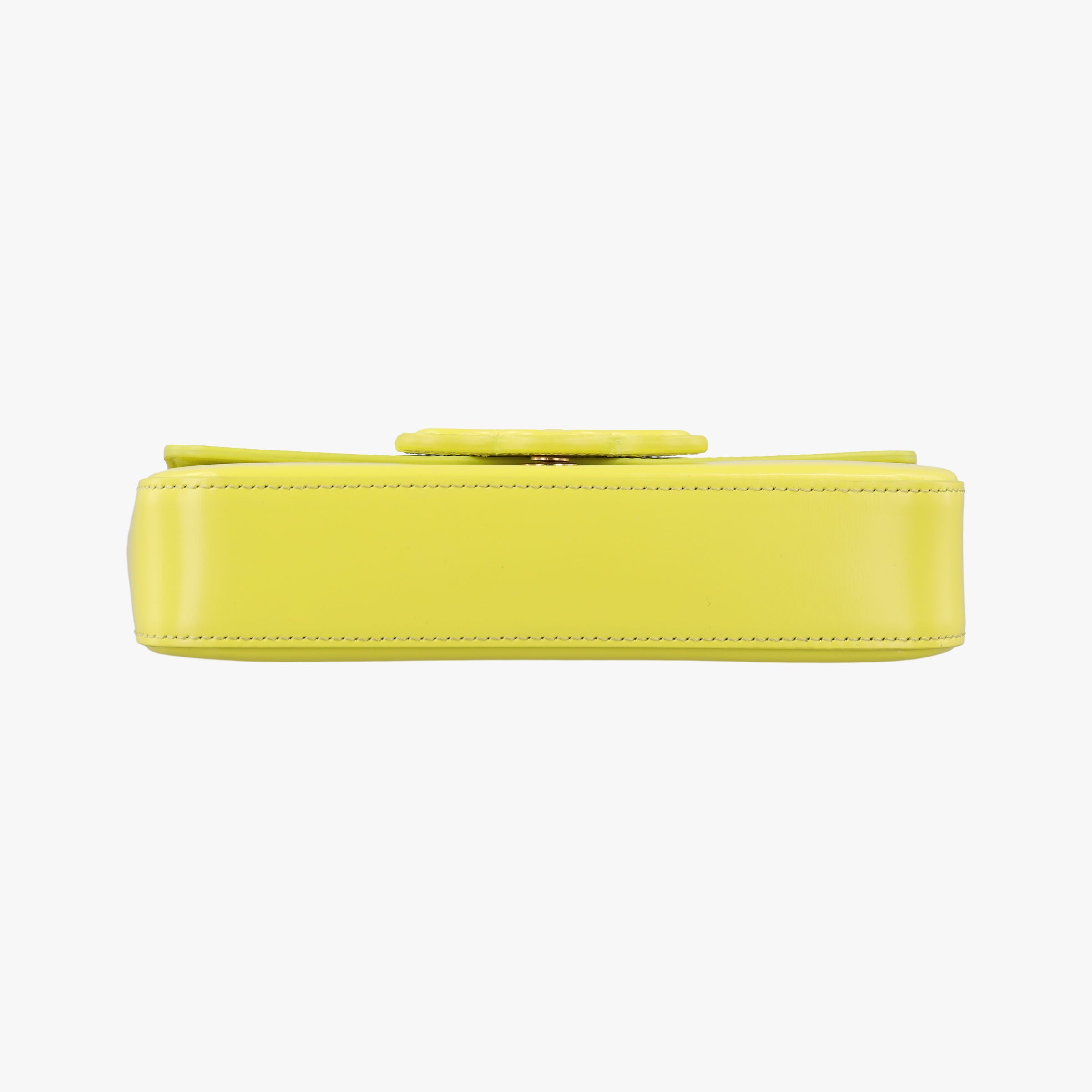 Pre-owned Celine Triomphe Chain Yellow Leather  shoulderbag | stylenewstar