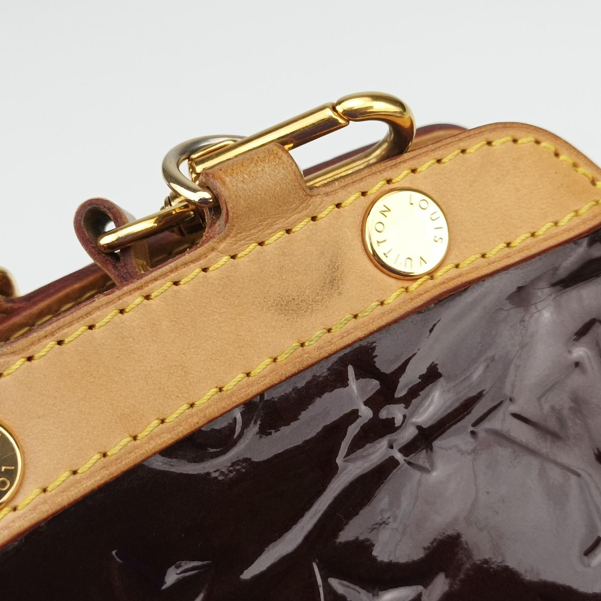 Pre-owned Louis Vuitton Brea MM AMARANTE Vernis M91619 shoulderbag | stylenewstar