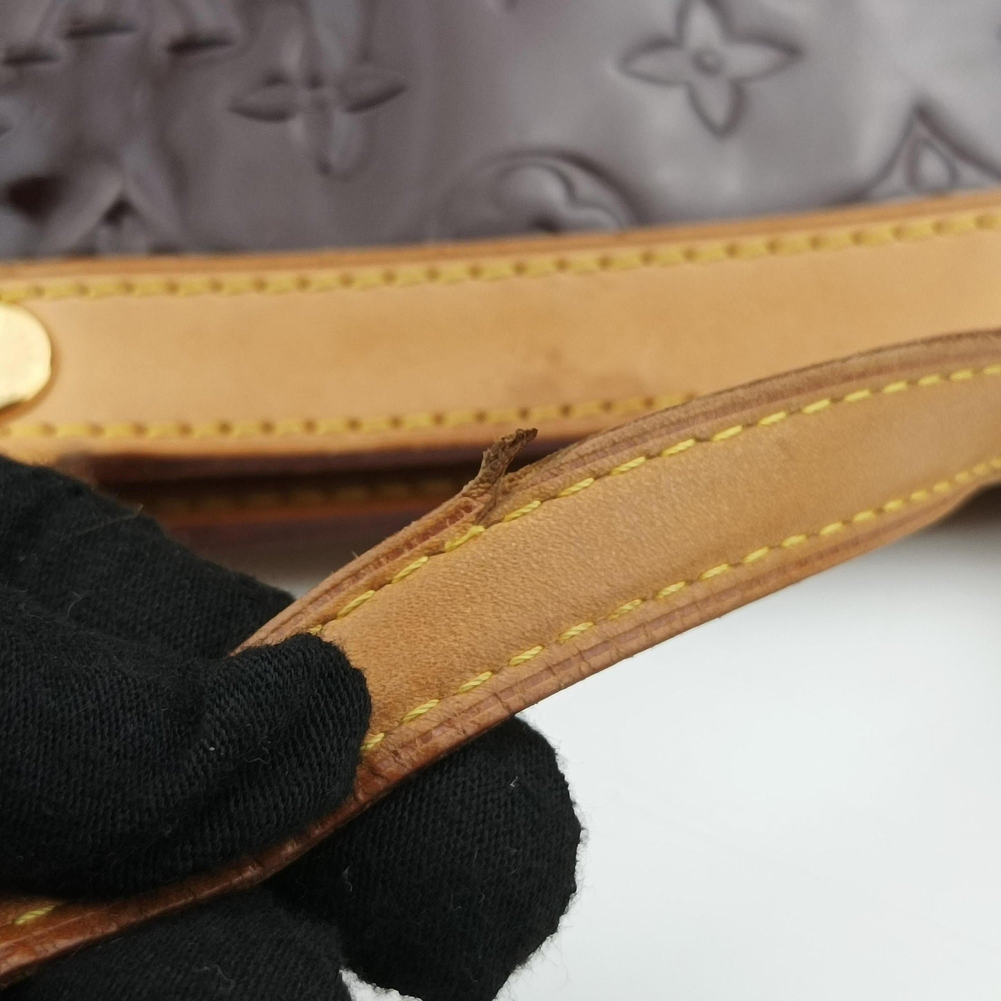 Pre-owned Louis Vuitton Brea MM AMARANTE Vernis M91619 shoulderbag | stylenewstar
