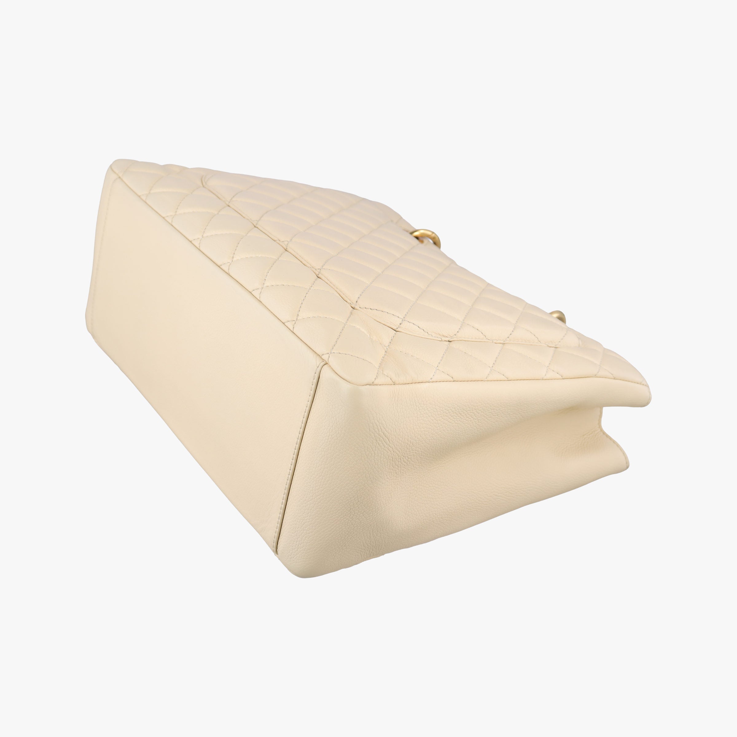 Pre-owned Chanel Matelasse Cocomark GST Beige caviar skin A50995 handbag | stylenewstar