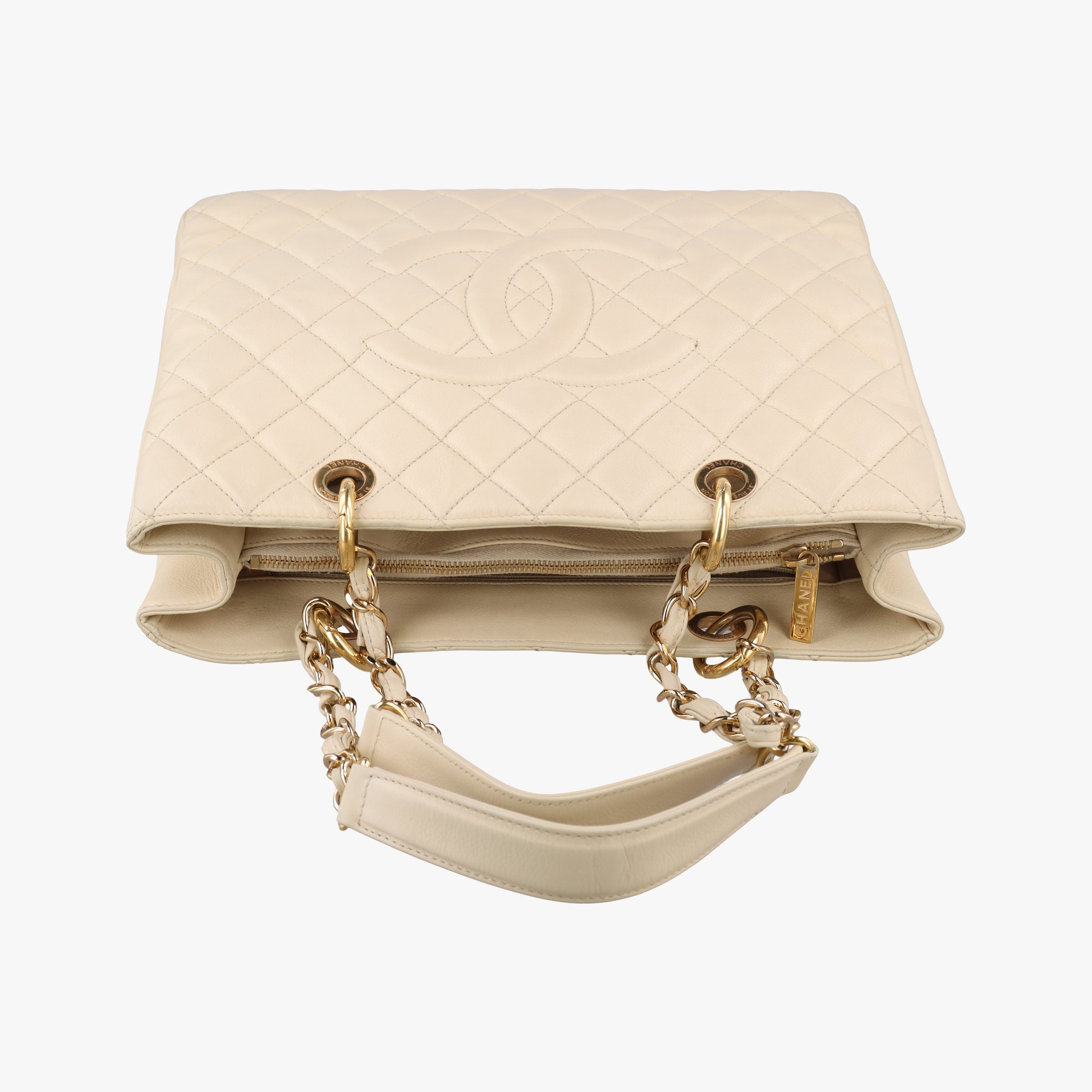 Pre-owned Chanel Matelasse Cocomark GST Beige caviar skin A50995 handbag | stylenewstar