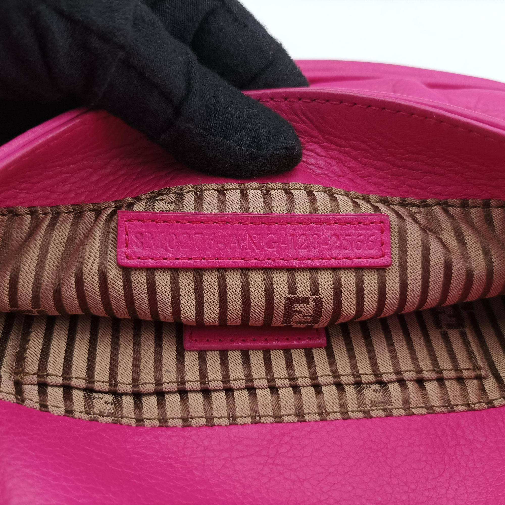 Secondhand Fendi Fendista Pochette Rose Leather 8M0276 shoulderbag | stylenewstar
