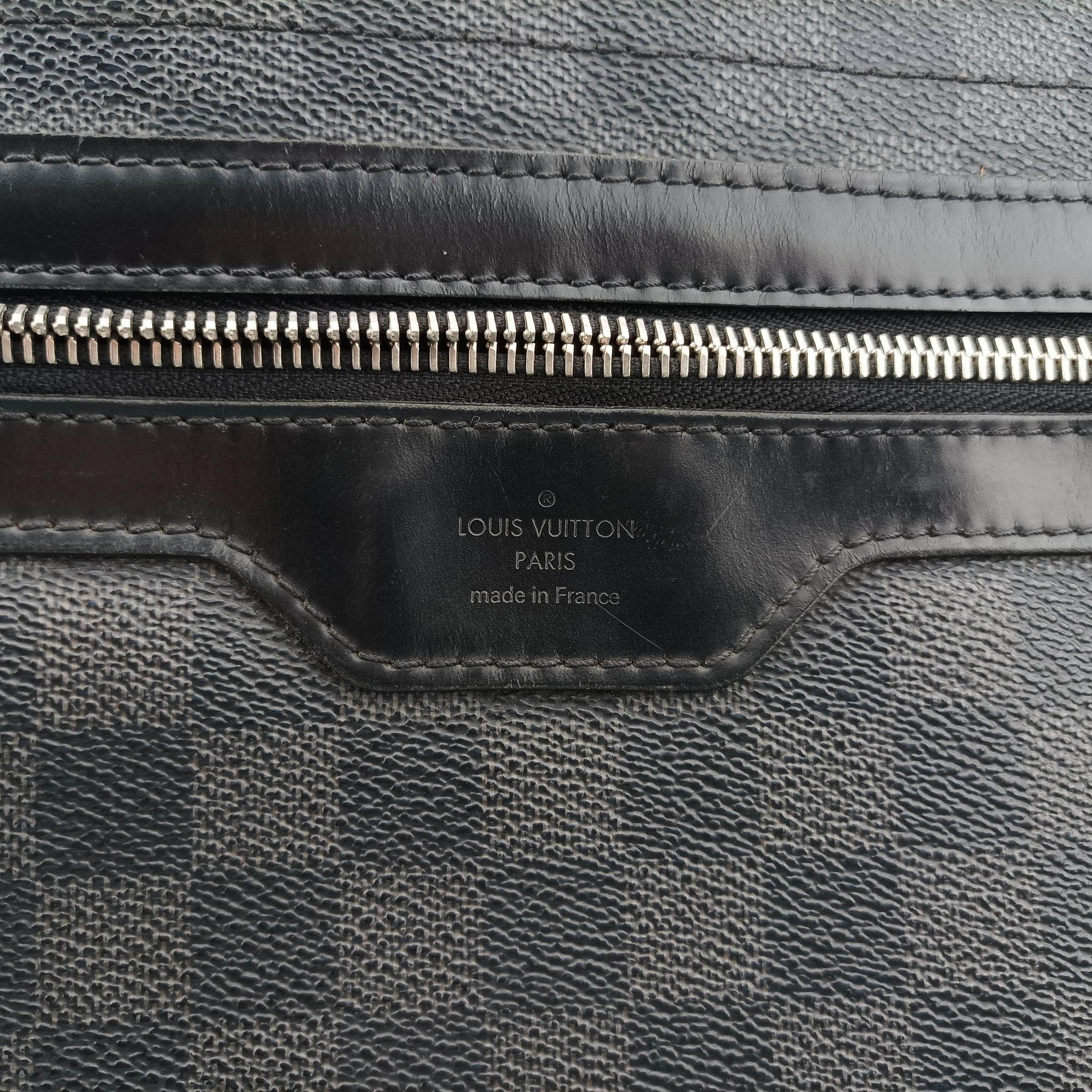 Pre-owned Louis Vuitton DANIEL MM Noir Damier GRAPHITE N58029 shoulderbag | stylenewstar
