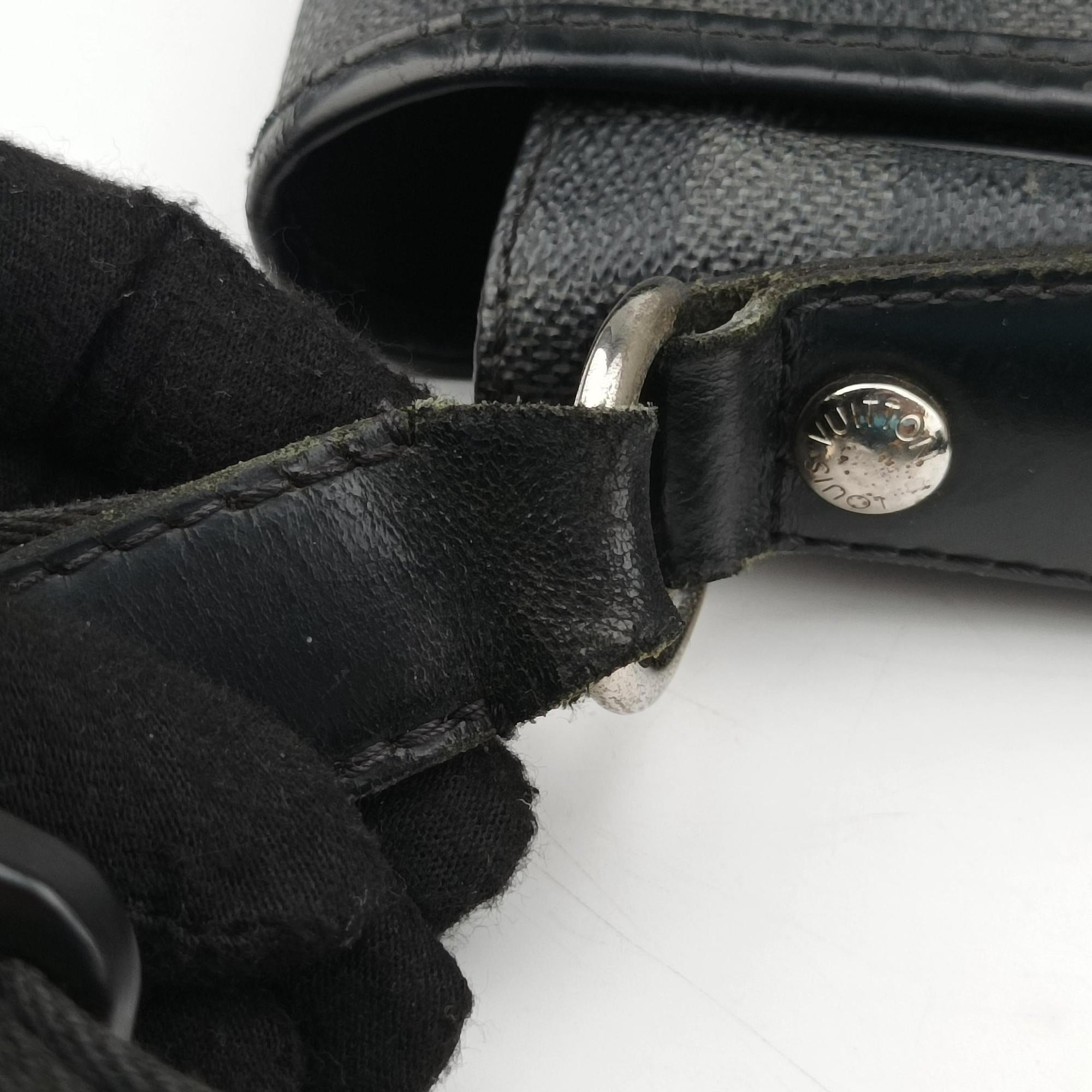 Pre-owned Louis Vuitton DANIEL MM Noir Damier GRAPHITE N58029 shoulderbag | stylenewstar