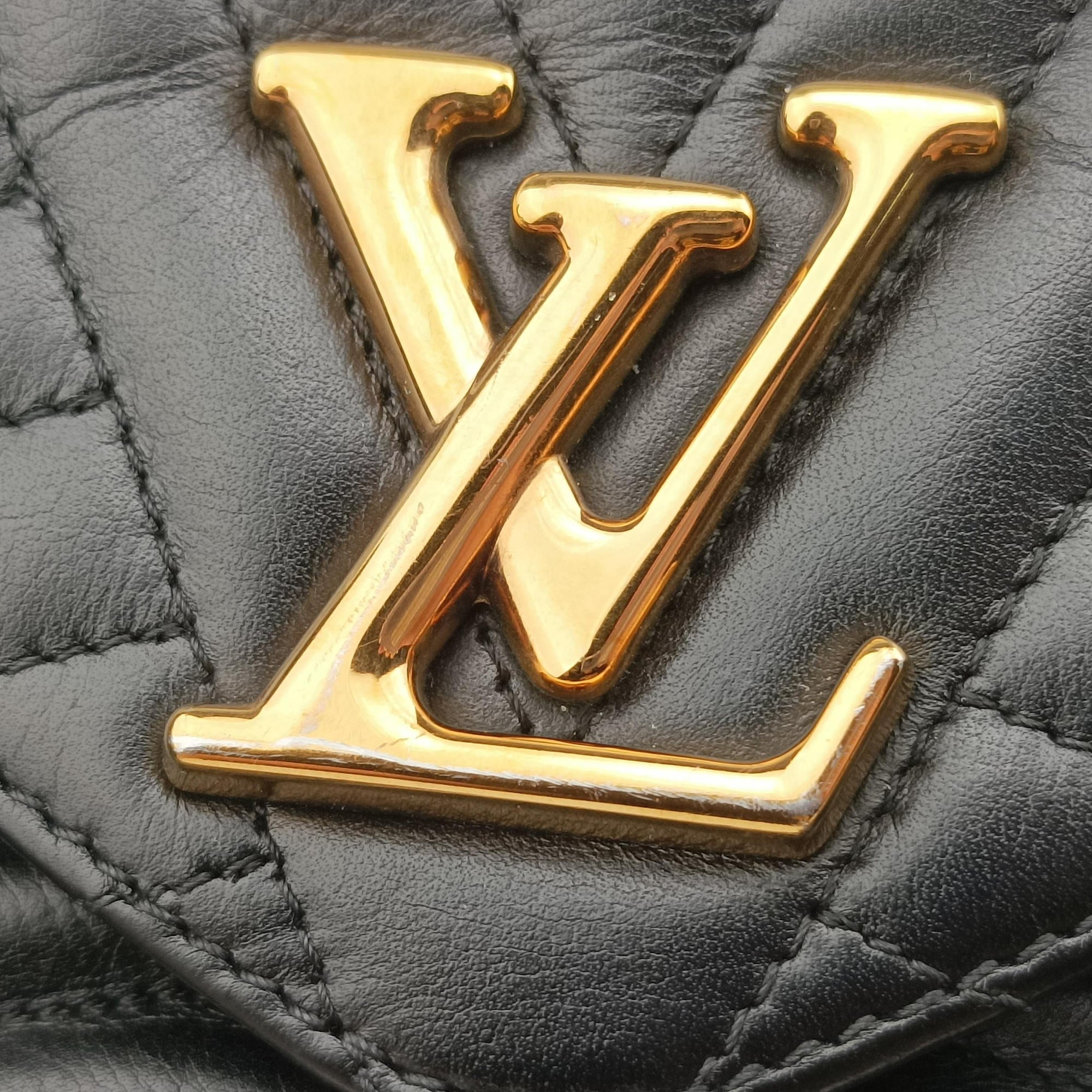 Pre-owned Louis Vuitton New Wave PM Noir Leather M51683 shoulderbag | stylenewstar