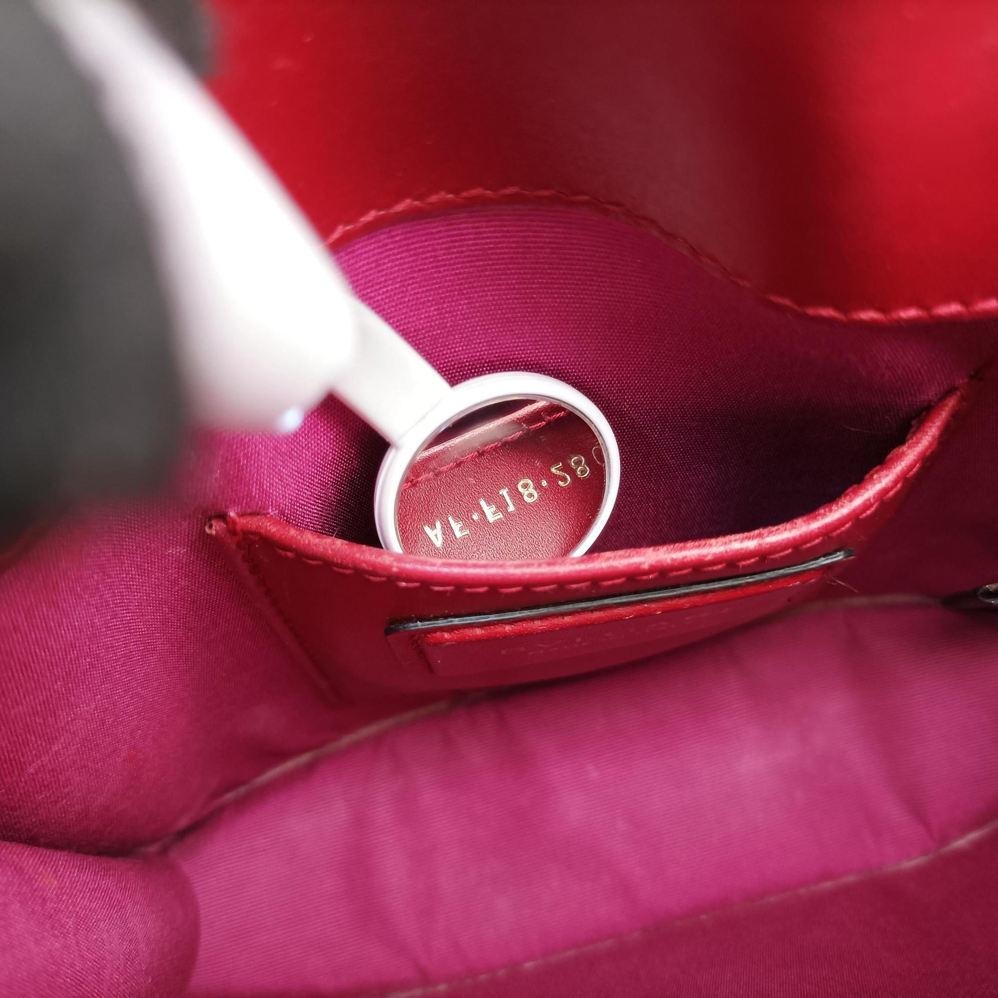 Pre-owned Bvlgari SERPENTI FOREVER Red Leather  shoulderbag | stylenewstar