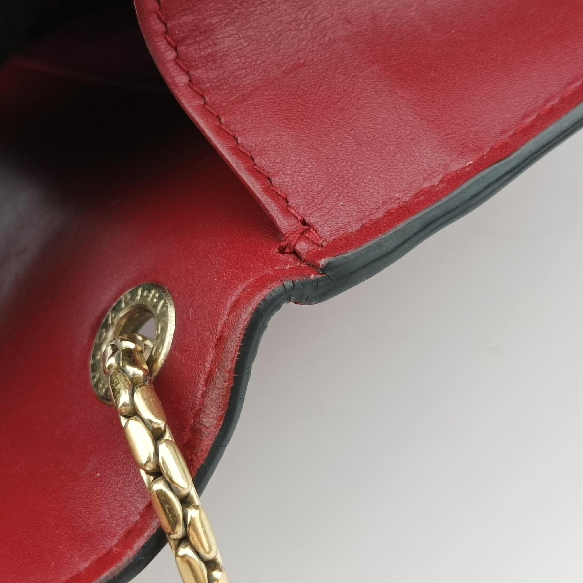 Pre-owned Bvlgari SERPENTI FOREVER Red Leather  shoulderbag | stylenewstar