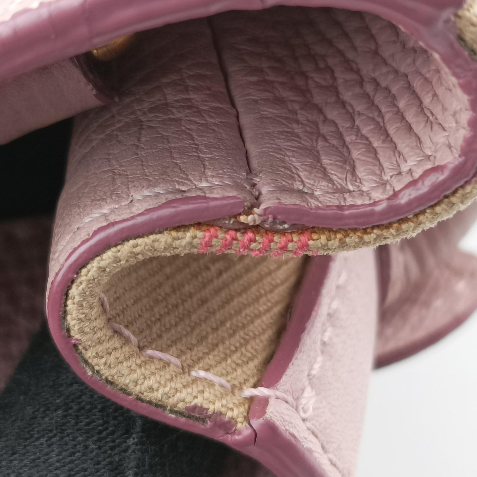 Pre-owned Burberry House Check The Banner Pink Leather × canvas  shoulderbag | stylenewstar