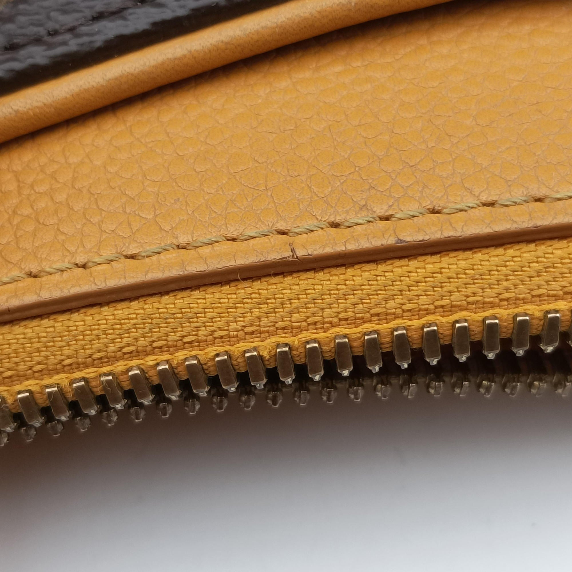 Vintage Louis Vuitton PALLAS brown×SAFRAN Monogram Canvas×calf leather M40929 shoulderbag | stylenewstar