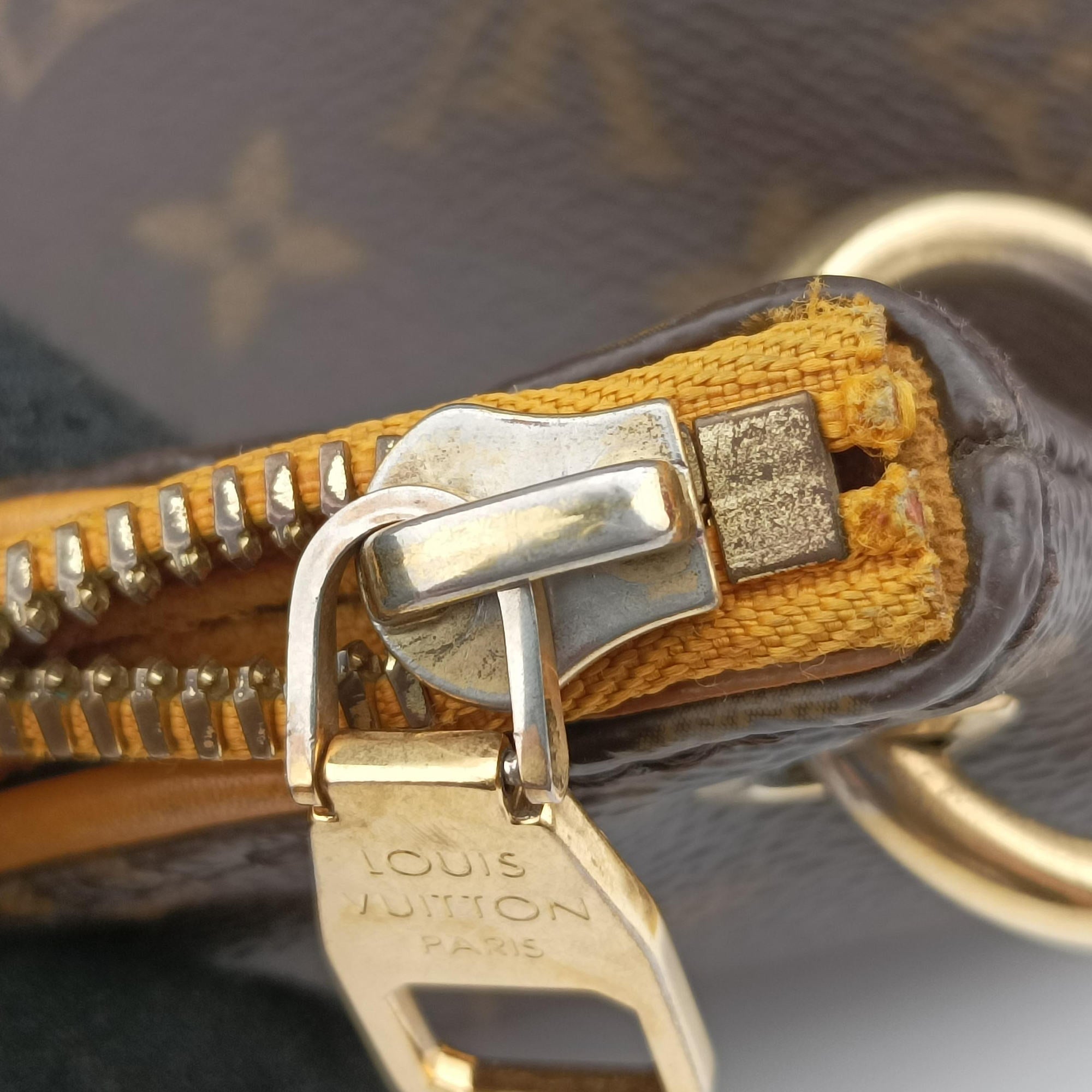Vintage Louis Vuitton PALLAS brown×SAFRAN Monogram Canvas×calf leather M40929 shoulderbag | stylenewstar