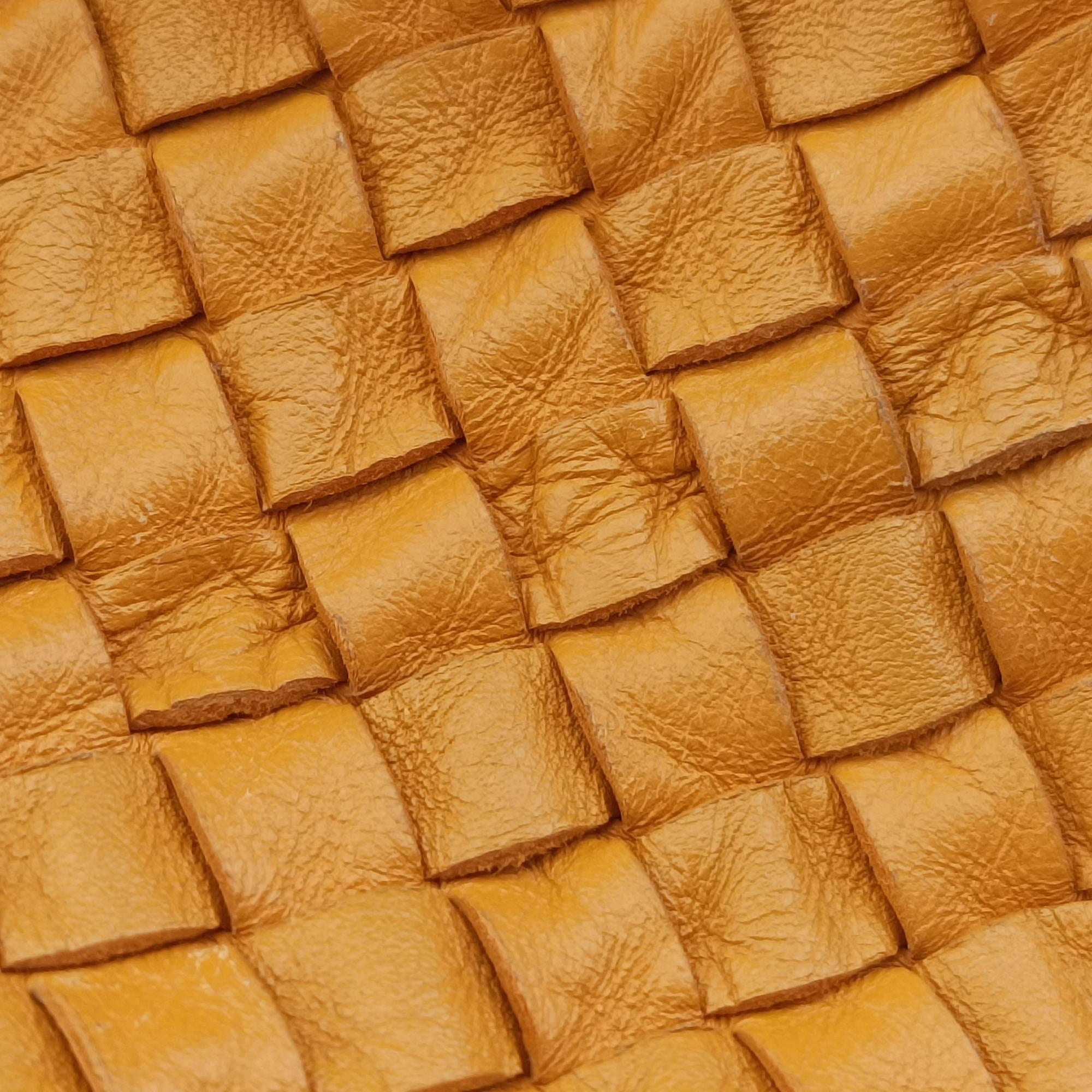 Secondhand Bottega Veneta Cesta Intrecciato Orange lambskin  shoulderbag | stylenewstar