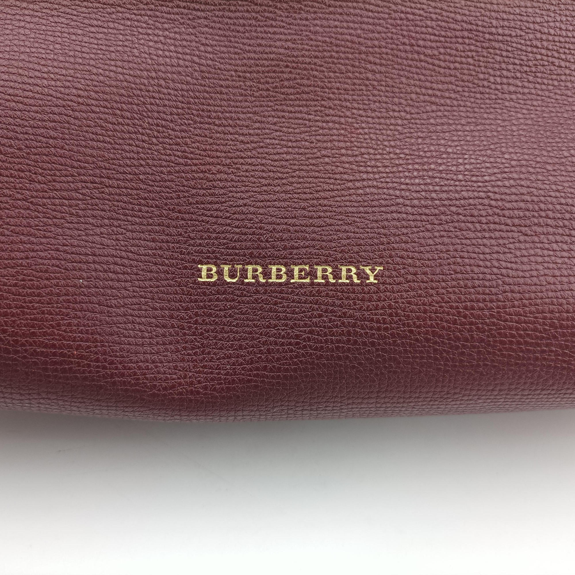 Pre-owned Burberry The Banner Burgundy×Multicolor Leather × canvas  shoulderbag | stylenewstar