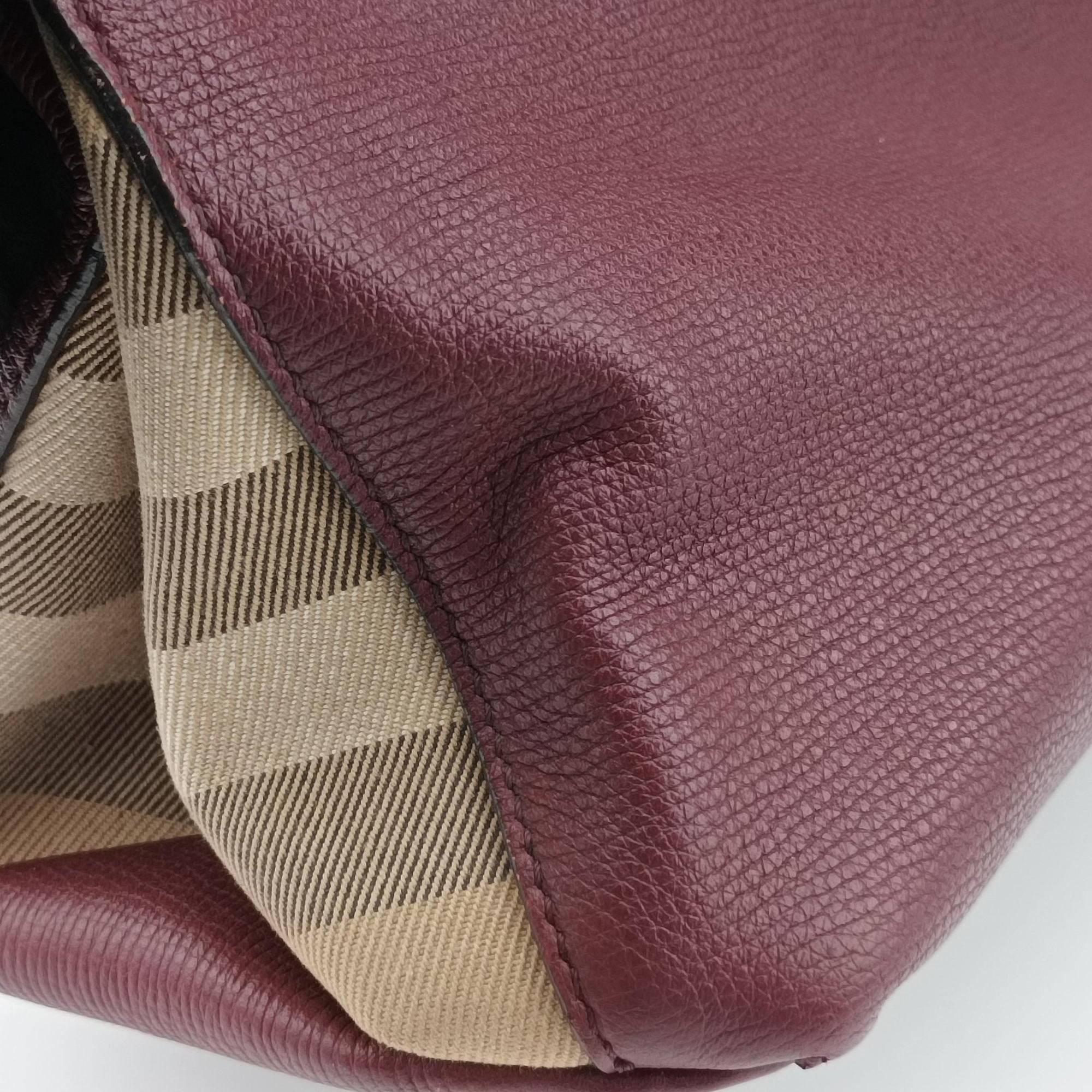 Pre-owned Burberry The Banner Burgundy×Multicolor Leather × canvas  shoulderbag | stylenewstar