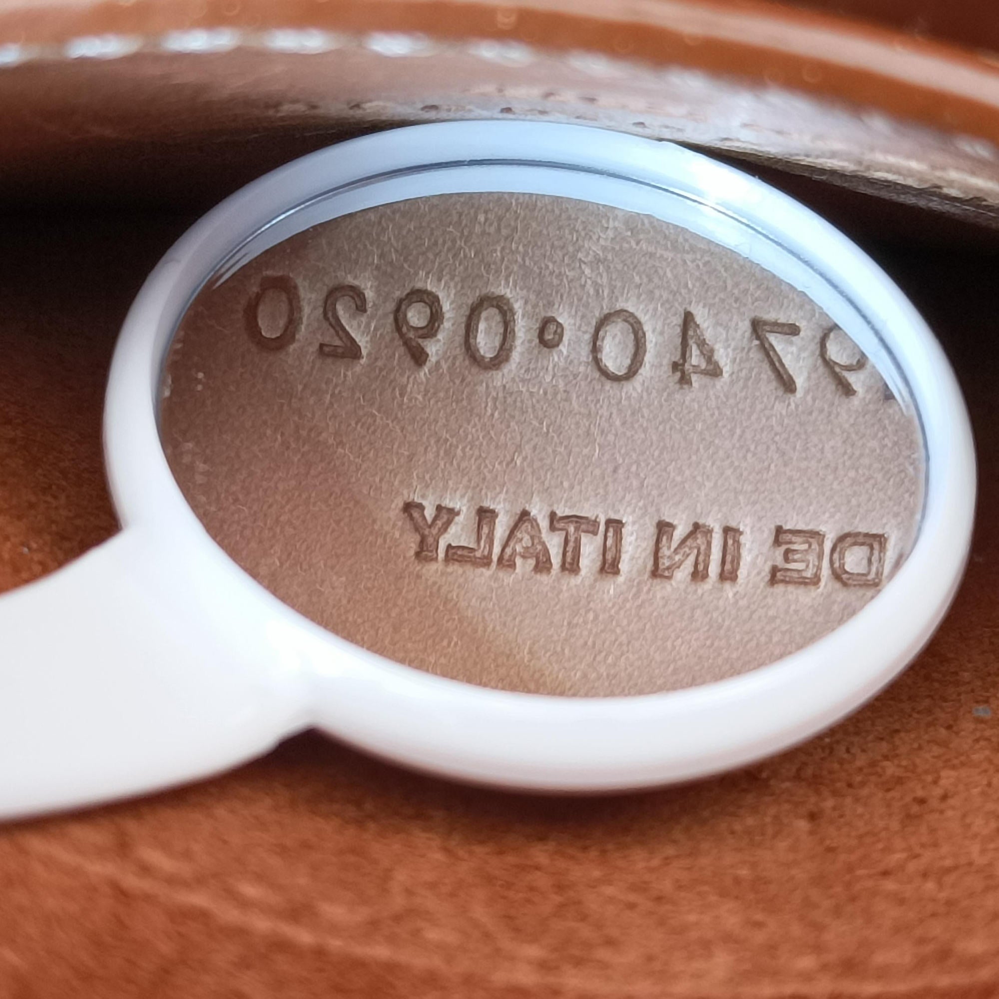 Secondhand Yves Saint Laurent KAIA Beige Leather 619740 shoulderbag | stylenewstar