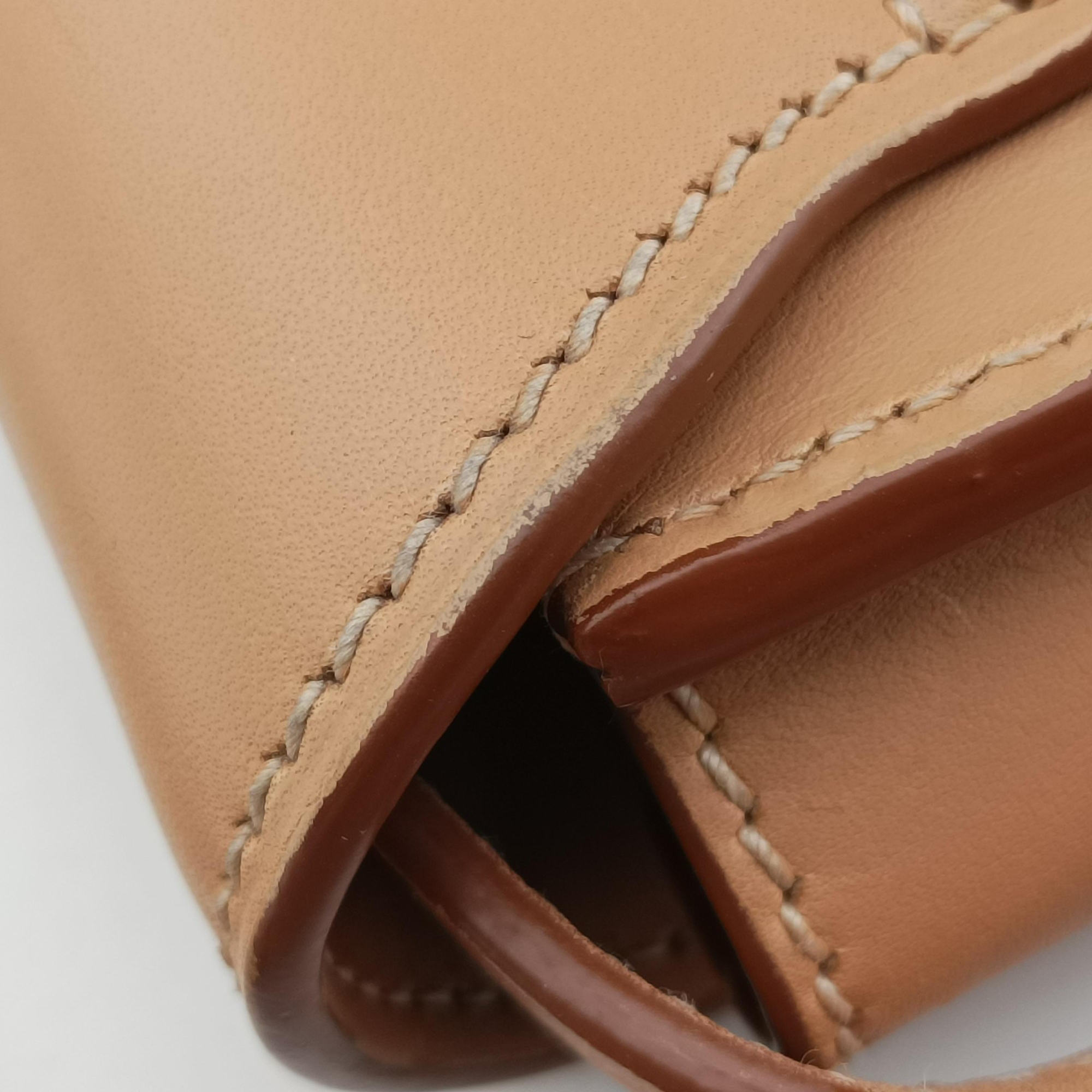 Secondhand Yves Saint Laurent KAIA Beige Leather 619740 shoulderbag | stylenewstar