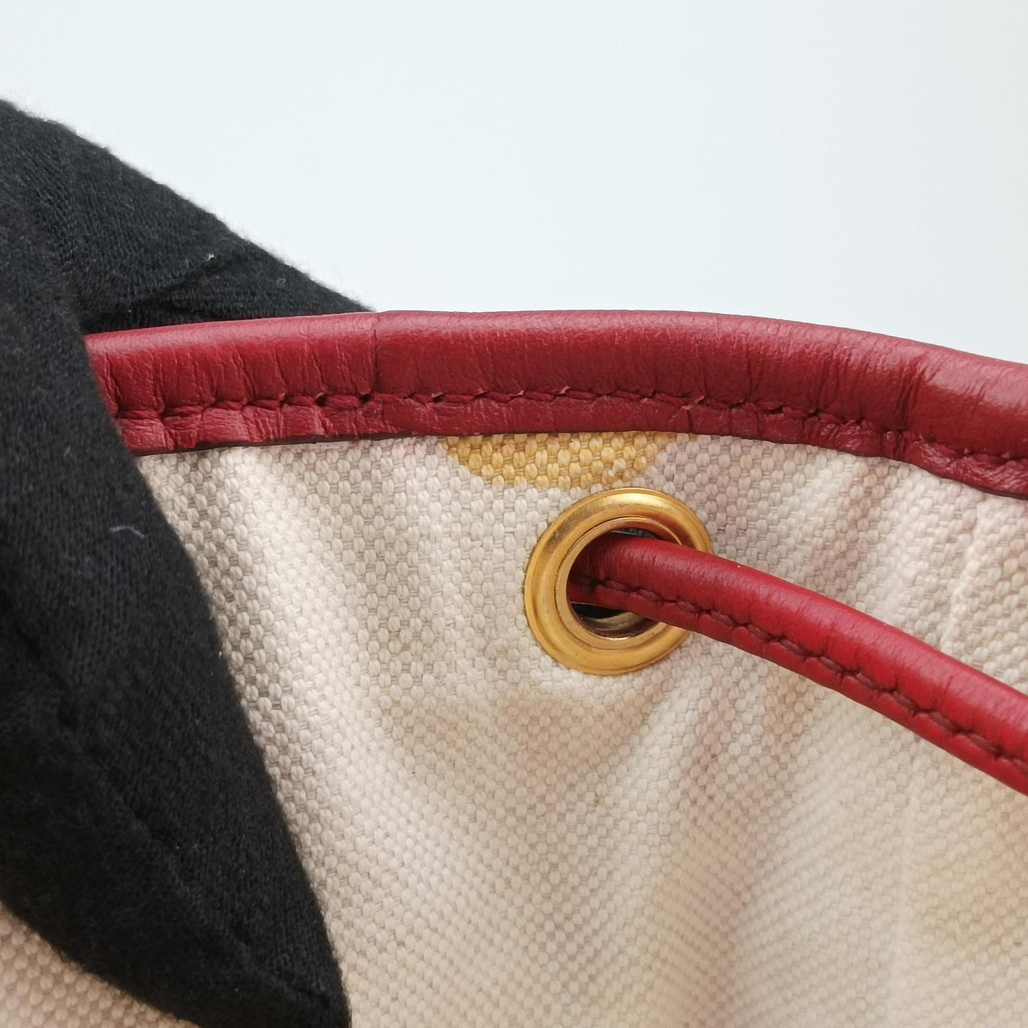 Pre-owned Gucci Doraemon collaboration Brown x red PVC coated canvas×Leather 655597 shoulderbag | stylenewstar