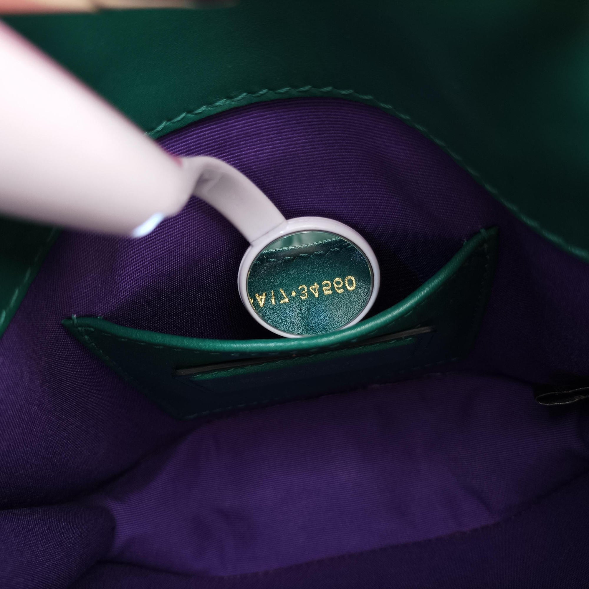 Pre-owned Bvlgari Serpenti Forever Green leather  shoulderbag | stylenewstar