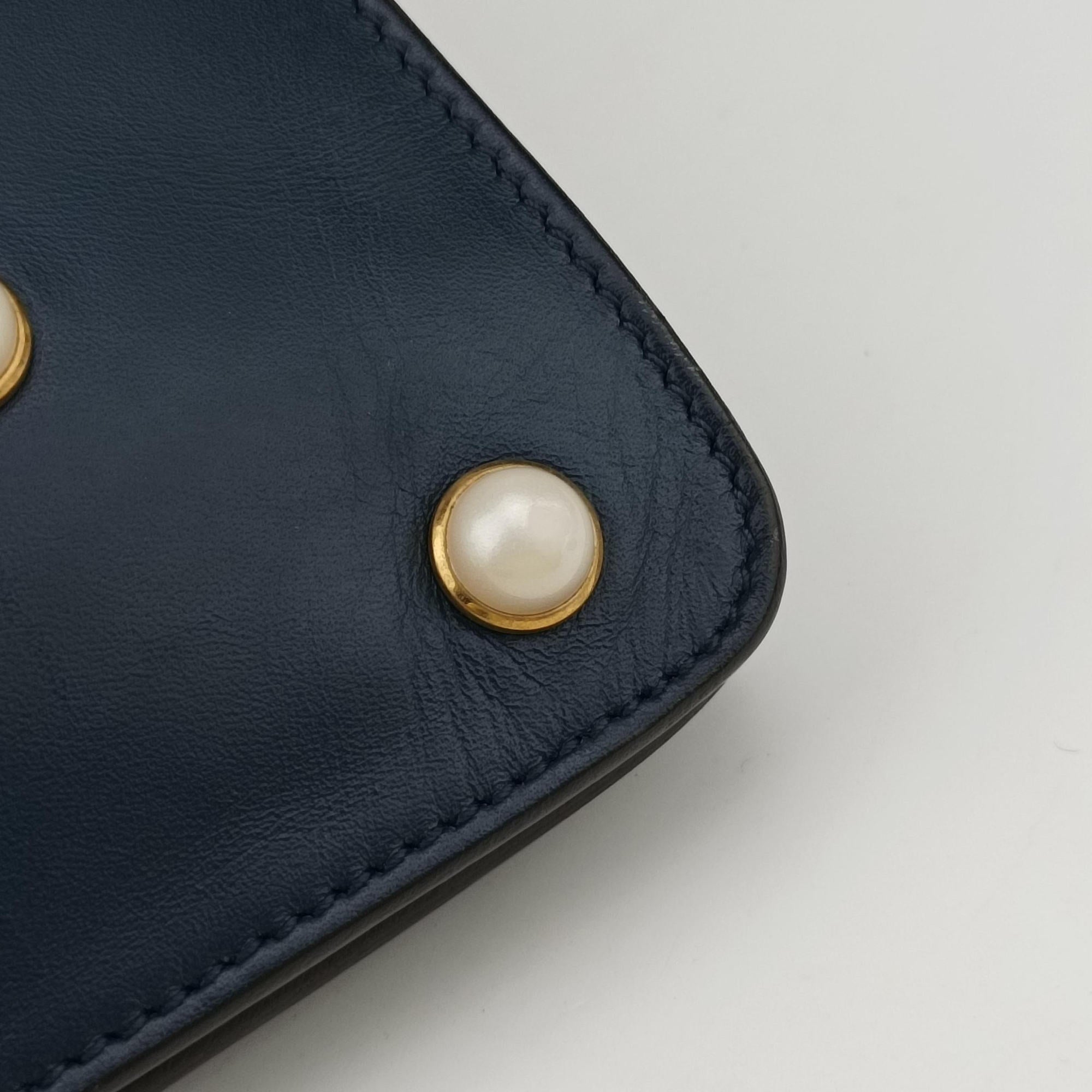Pre-owned Gucci Queen Margaret Navy Leather 453778 shoulderbag | stylenewstar