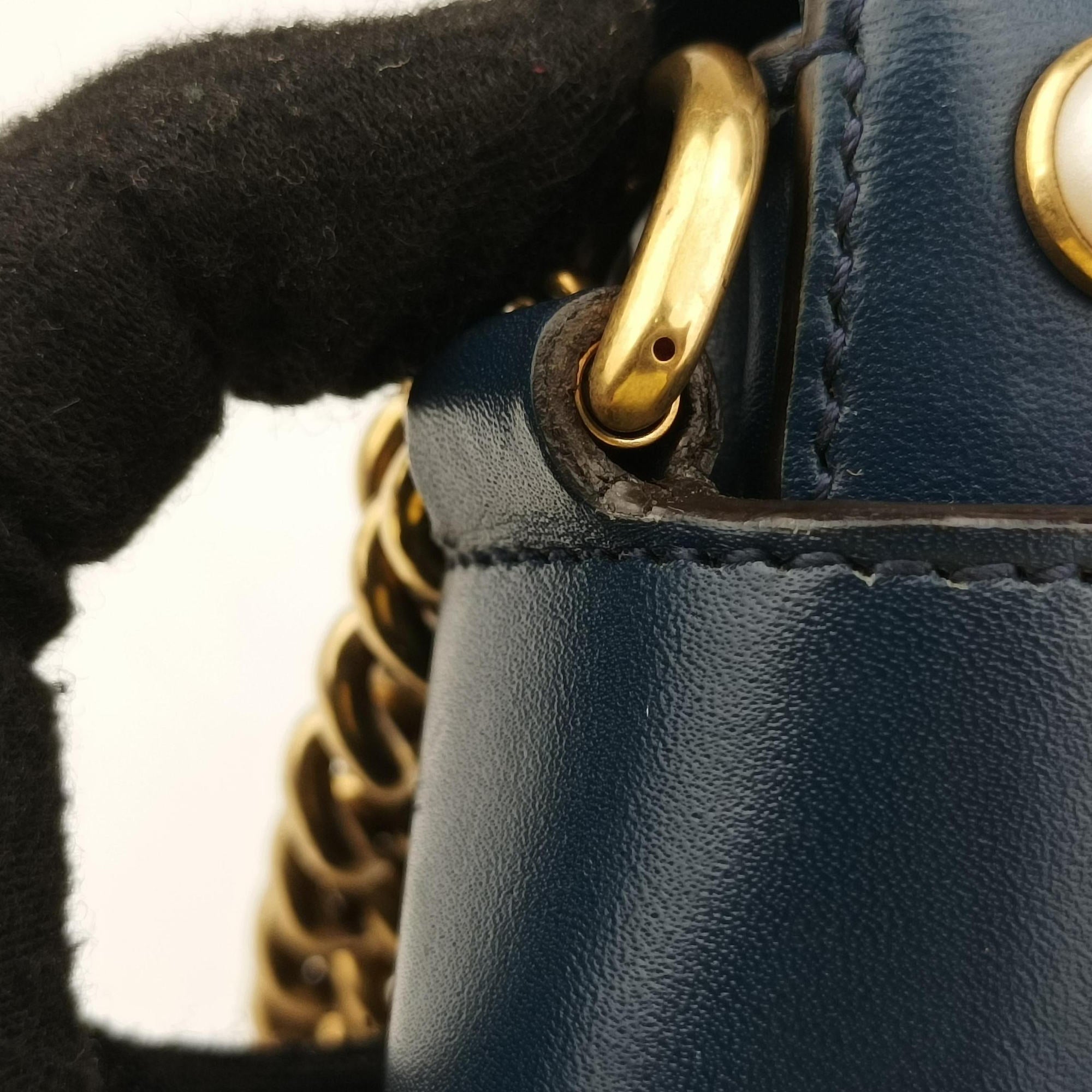 Pre-owned Gucci Queen Margaret Navy Leather 453778 shoulderbag | stylenewstar