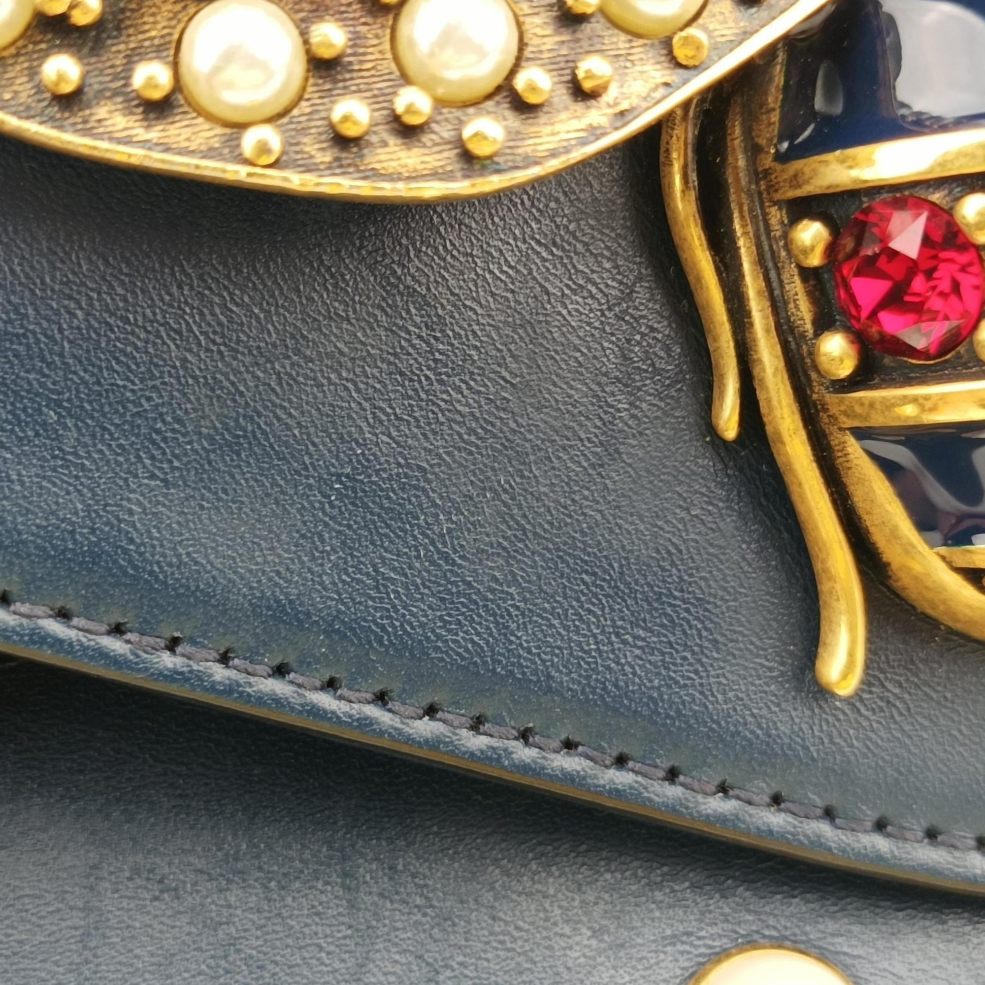 Pre-owned Gucci Queen Margaret Navy Leather 453778 shoulderbag | stylenewstar