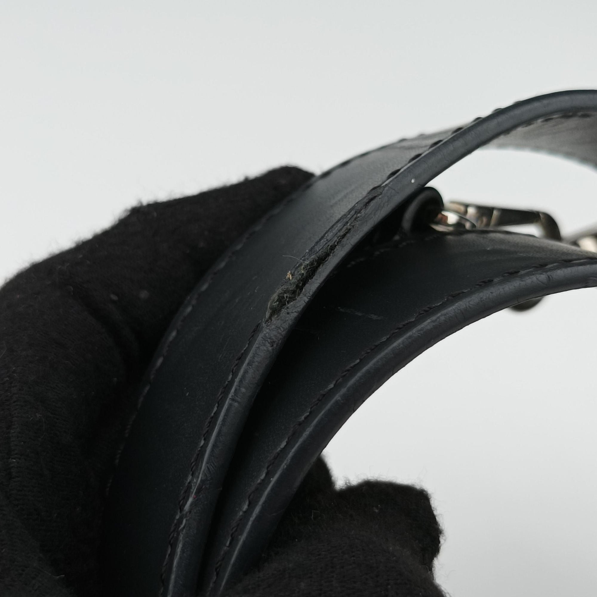 Pre-owned Louis Vuitton Grenelle PM Noir epi M53695 shoulderbag | stylenewstar