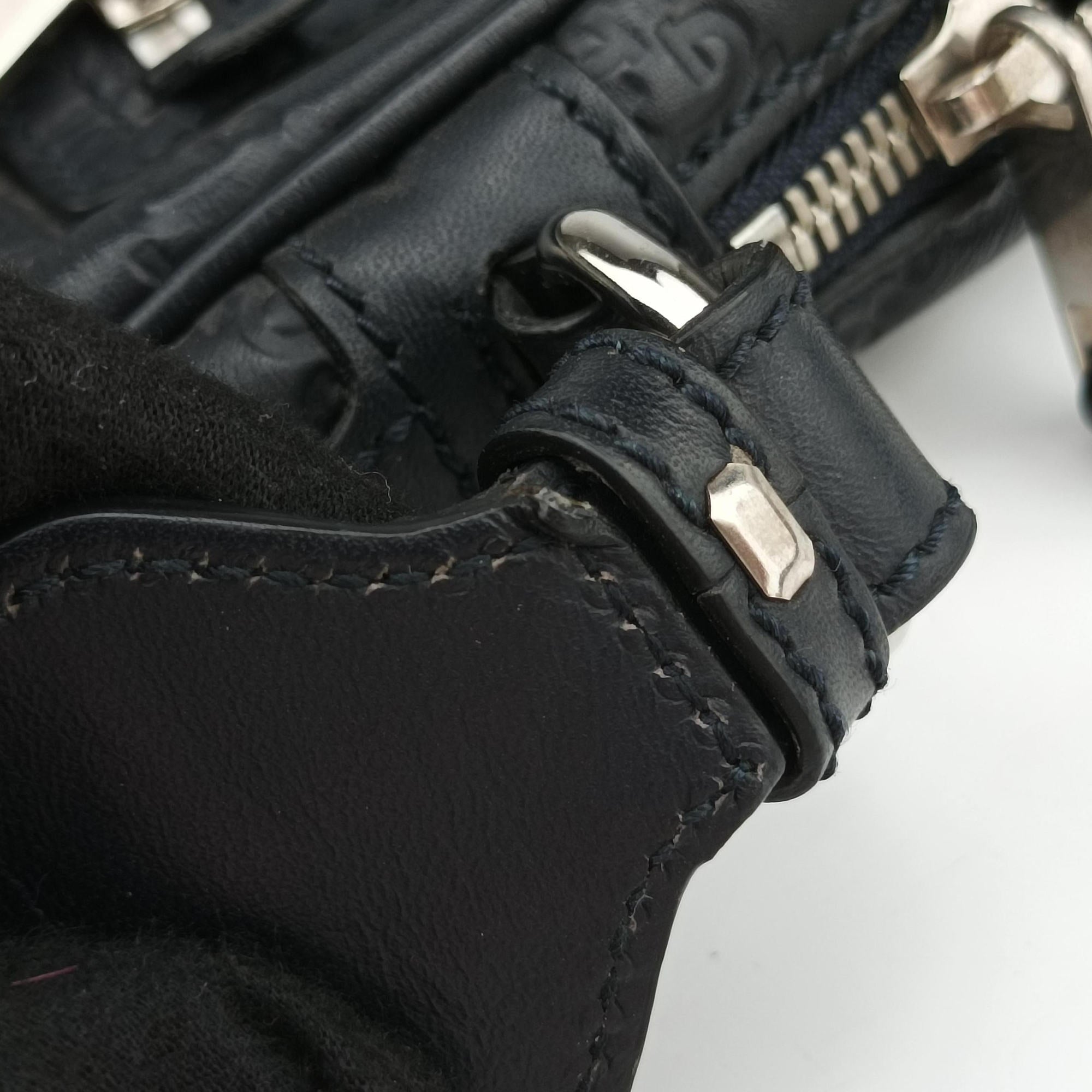 Pre-owned Gucci Guccissima Briefcase Business Black Leather 328937 shoulderbag | stylenewstar