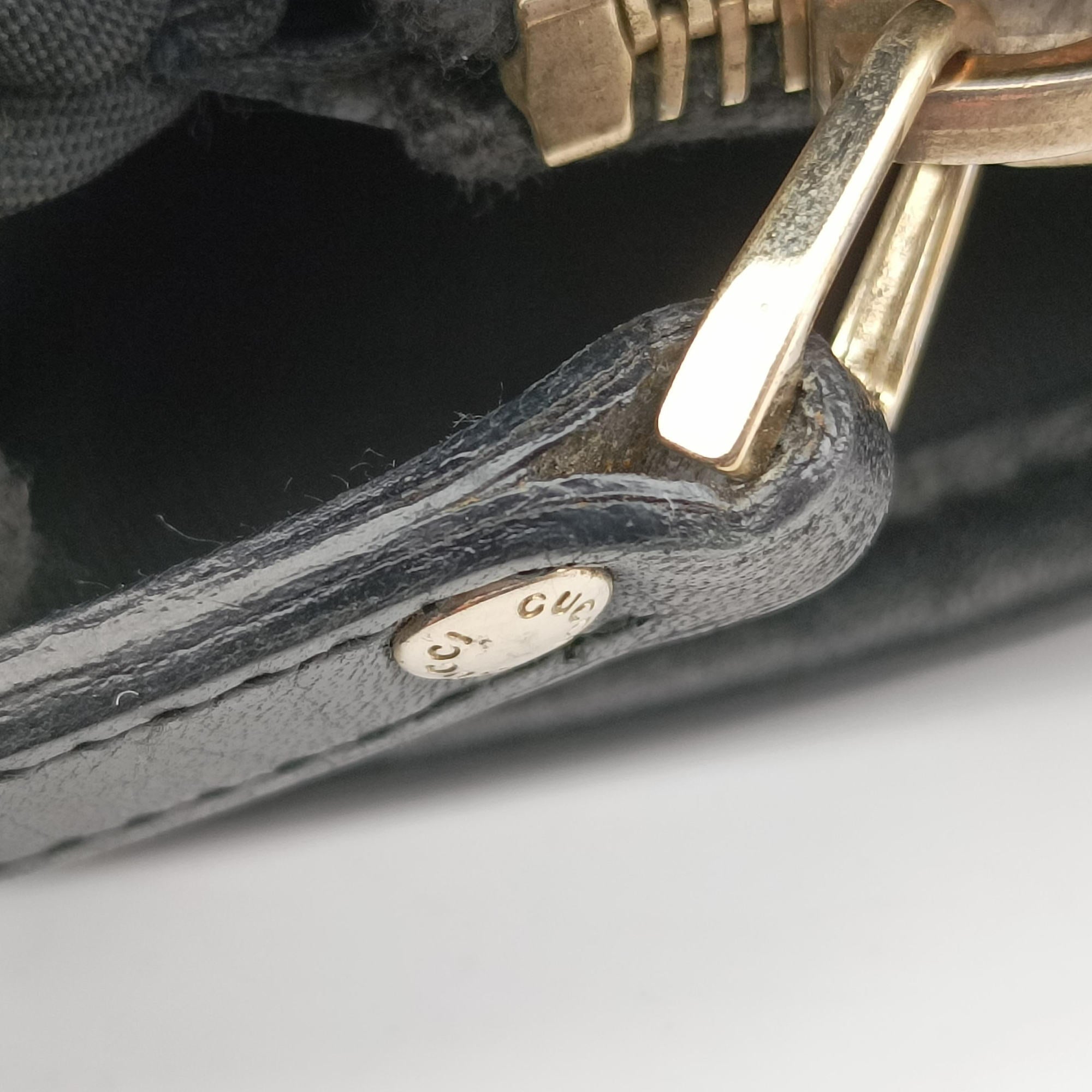 Pre-owned Gucci Diamante tote Black Leather 223668 handbag | stylenewstar