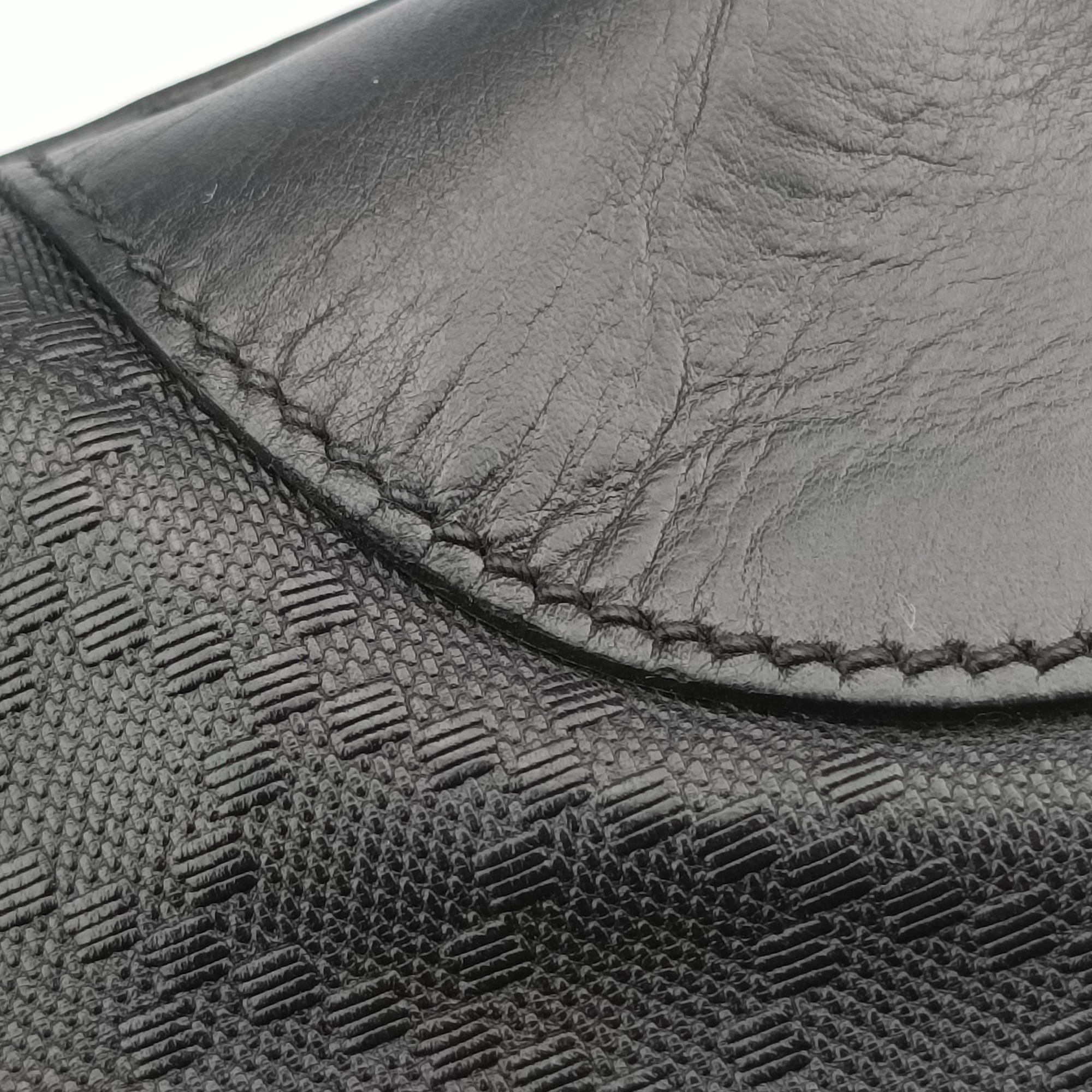 Pre-owned Gucci Diamante tote Black Leather 223668 handbag | stylenewstar