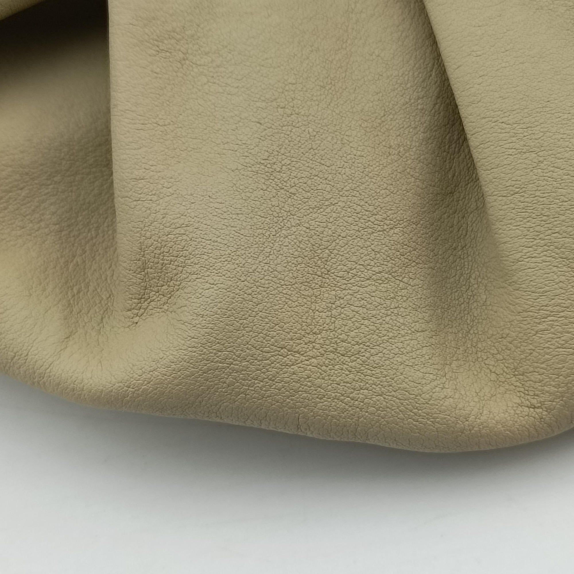 Pre-owned Christian Dior Gypsy Beige  Lambskin  handbag | stylenewstar