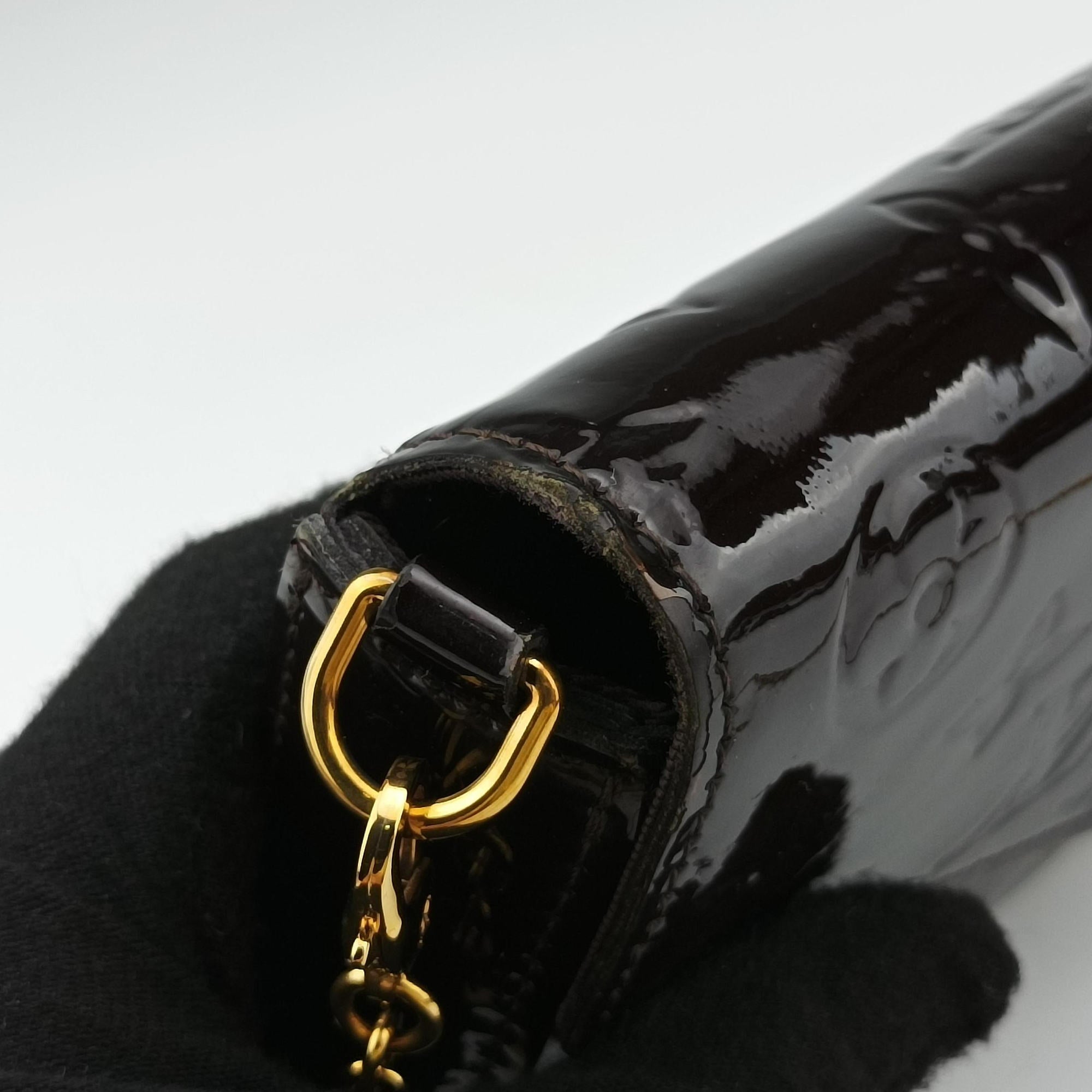 Secondhand Louis Vuitton Pochette Felice Amarante Vernis M61267 shoulderbag | stylenewstar