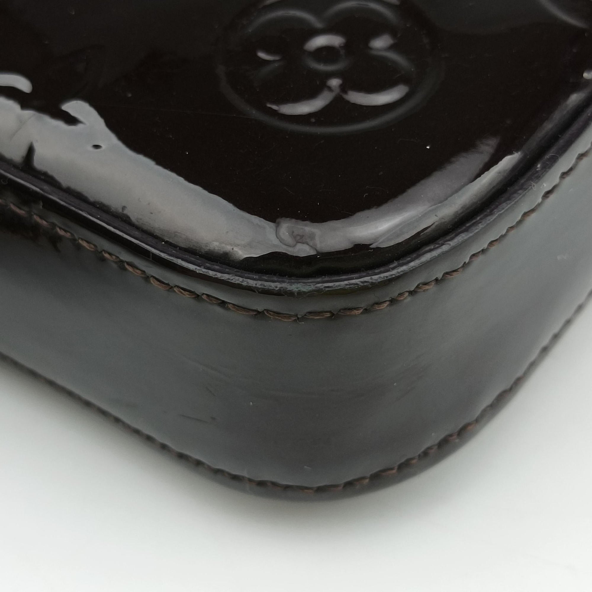 Secondhand Louis Vuitton Pochette Felice Amarante Vernis M61267 shoulderbag | stylenewstar