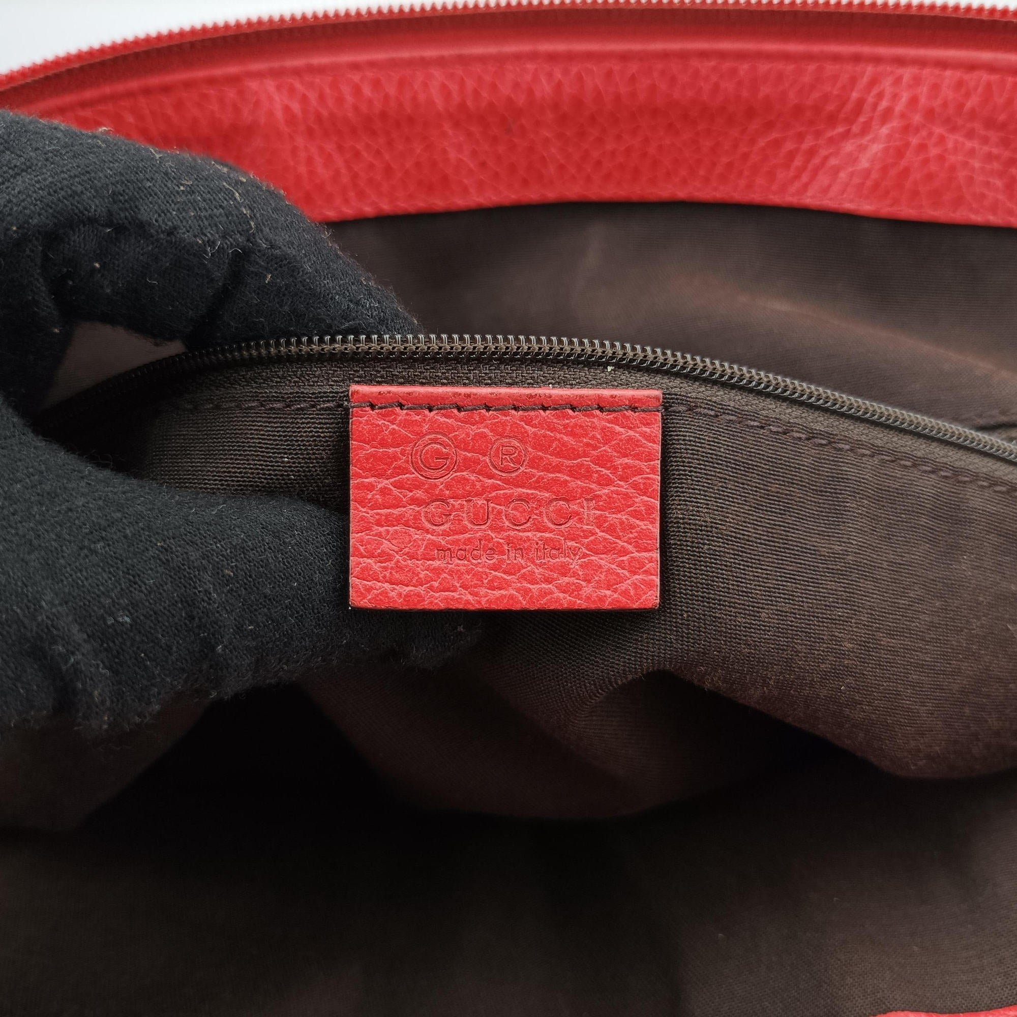 Pre-owned Gucci charm dome Red Leather 341503 shoulderbag | stylenewstar