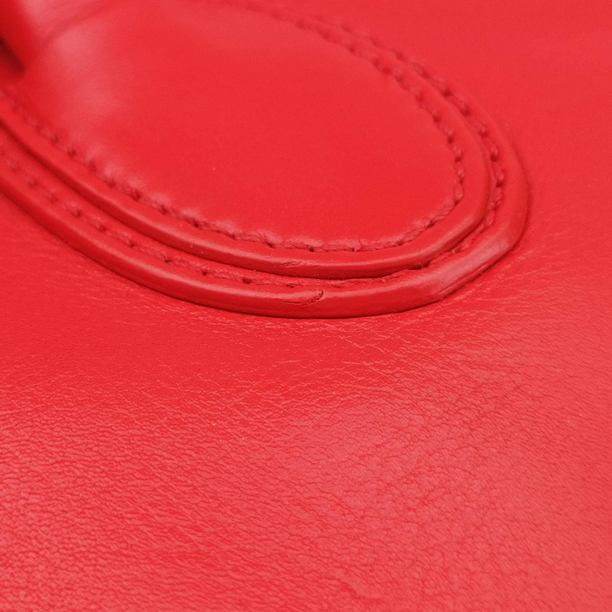 Secondhand Celine Luggage Mini Shopper Red Leather  handbag | stylenewstar