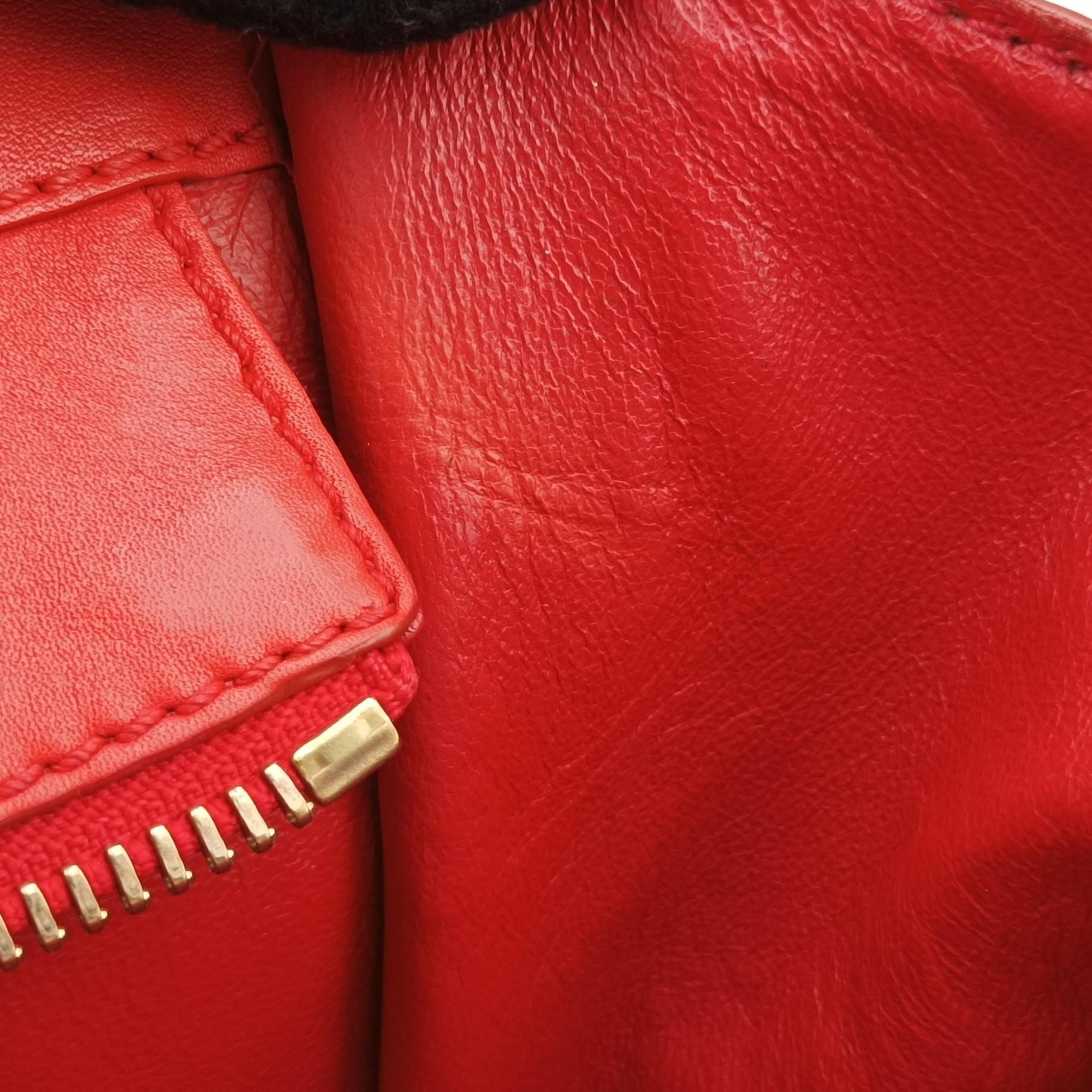Secondhand Celine Luggage Mini Shopper Red Leather  handbag | stylenewstar