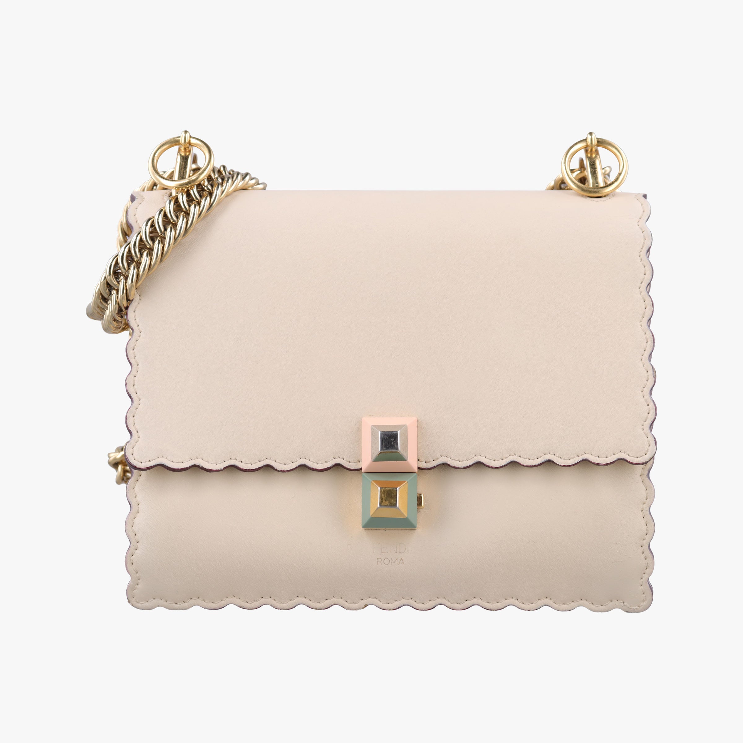 Pre-owned Fendi Kan I beige Leather 8M0381 shoulderbag | stylenewstar
