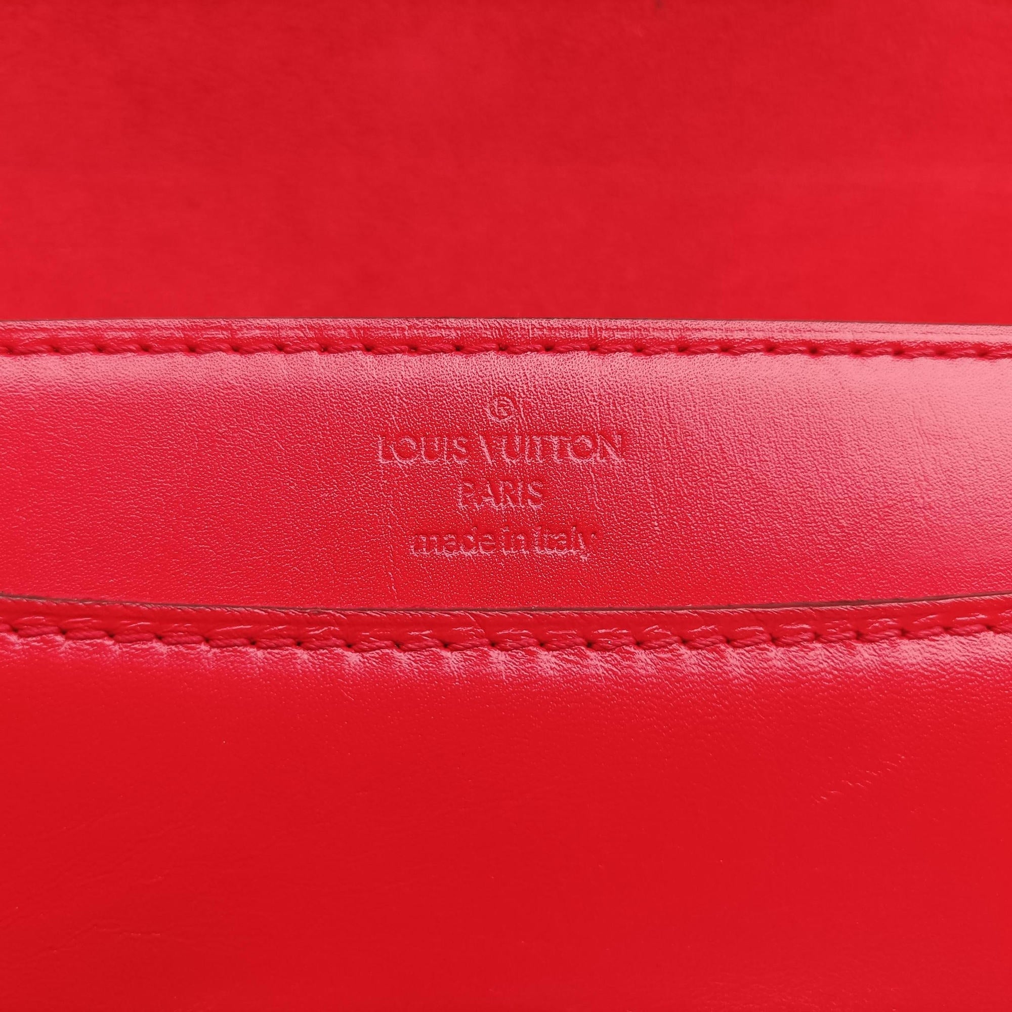 Secondhand Louis Vuitton Pochette Louise GM Red leather M94647 shoulderbag | stylenewstar