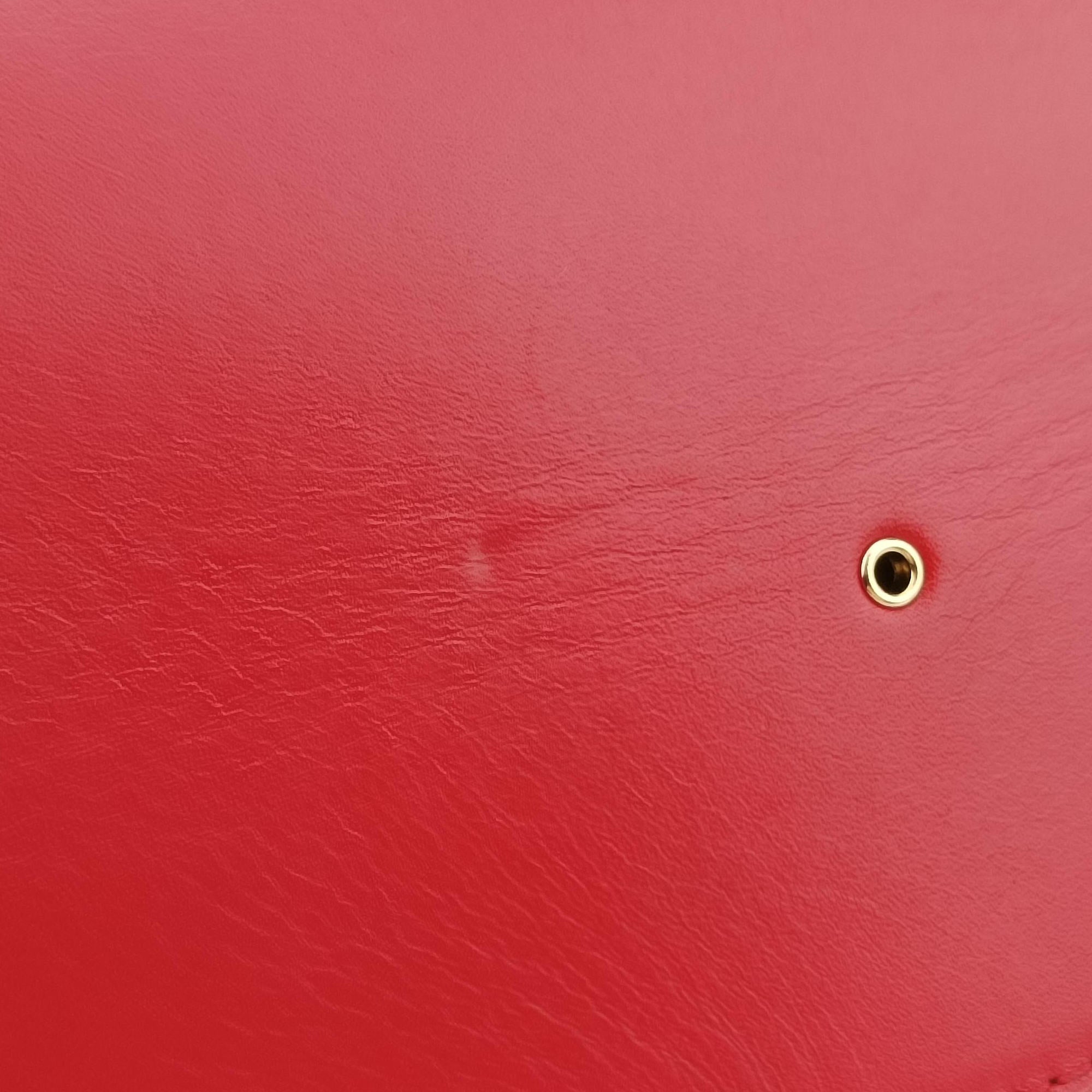 Secondhand Louis Vuitton Pochette Louise GM Red leather M94647 shoulderbag | stylenewstar