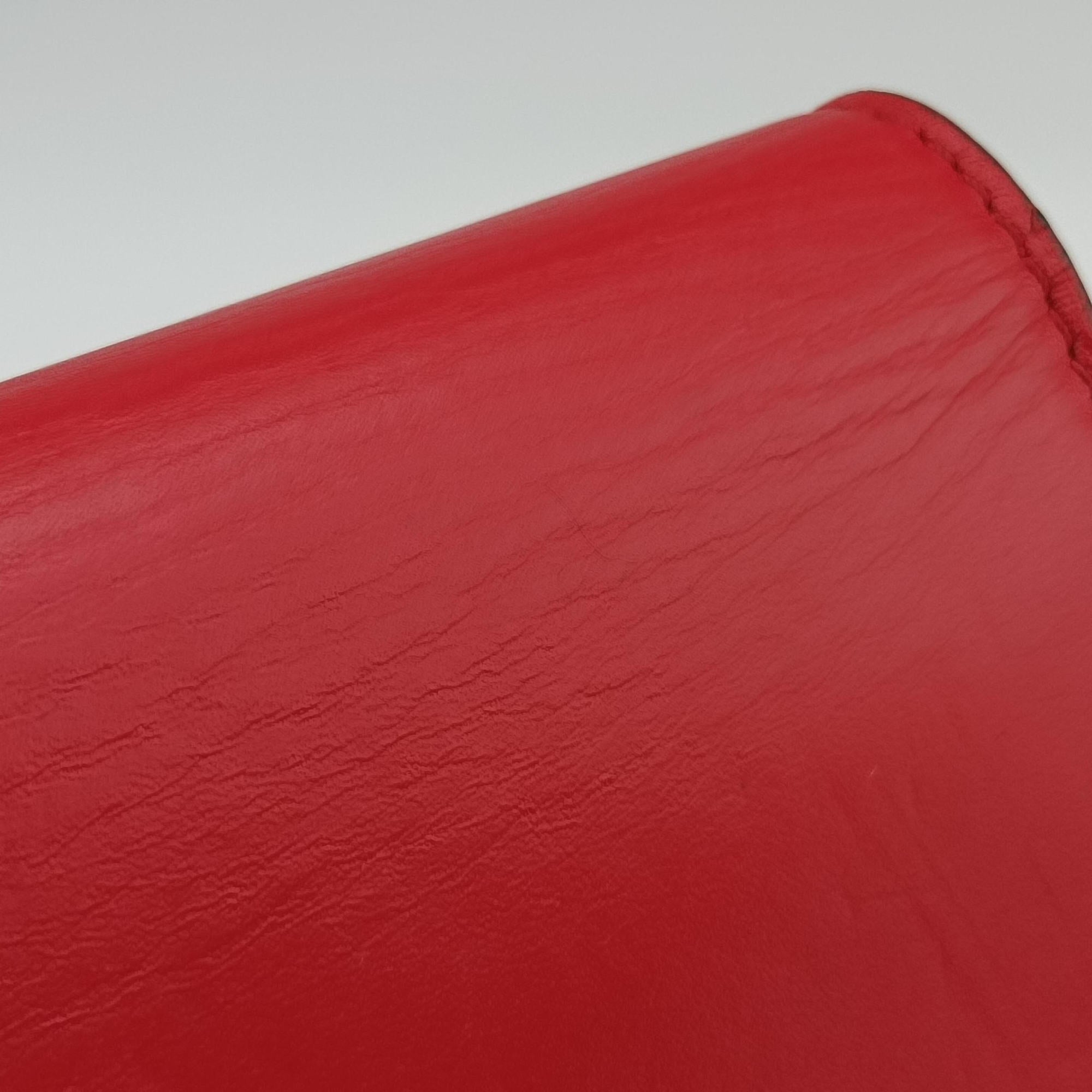 Secondhand Louis Vuitton Pochette Louise GM Red leather M94647 shoulderbag | stylenewstar