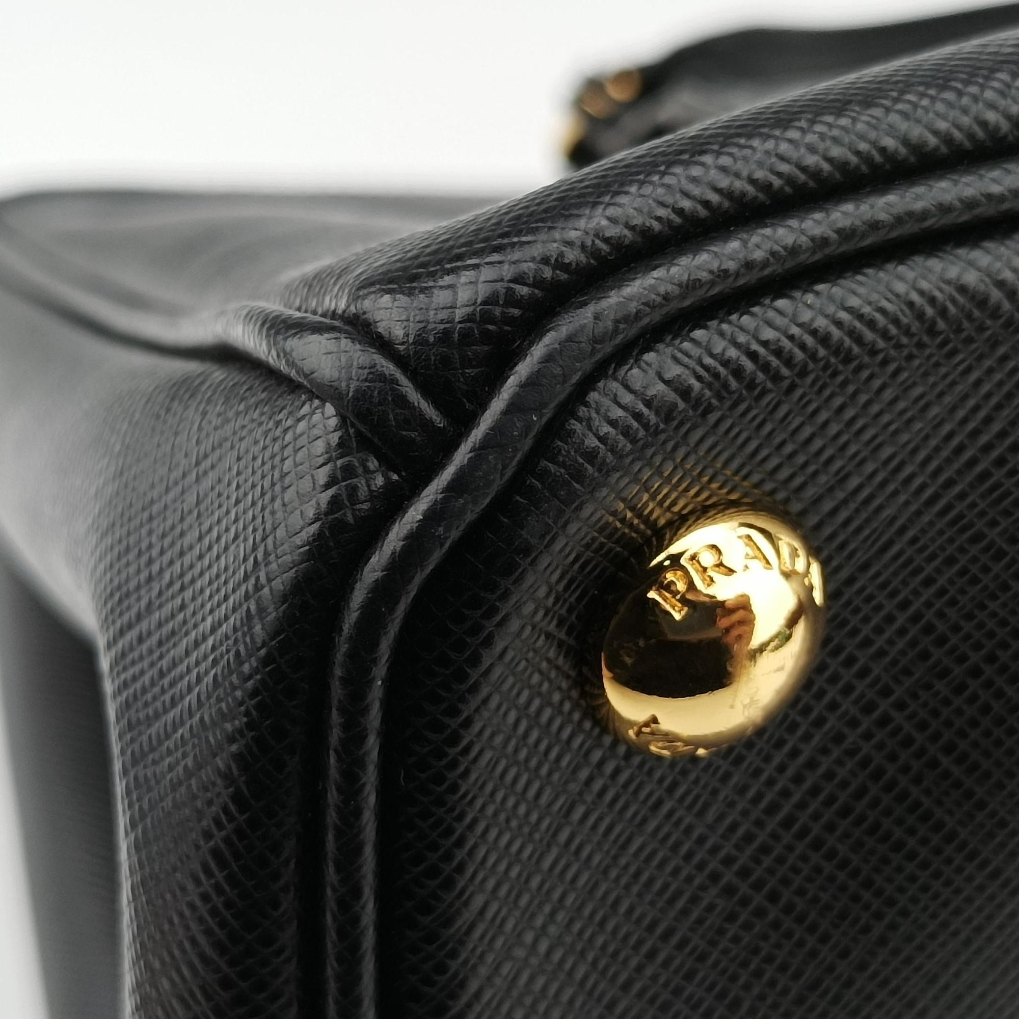 Pre-owned Prada Galleria Black SAFFIANO Leather 1BA274 shoulderbag | stylenewstar