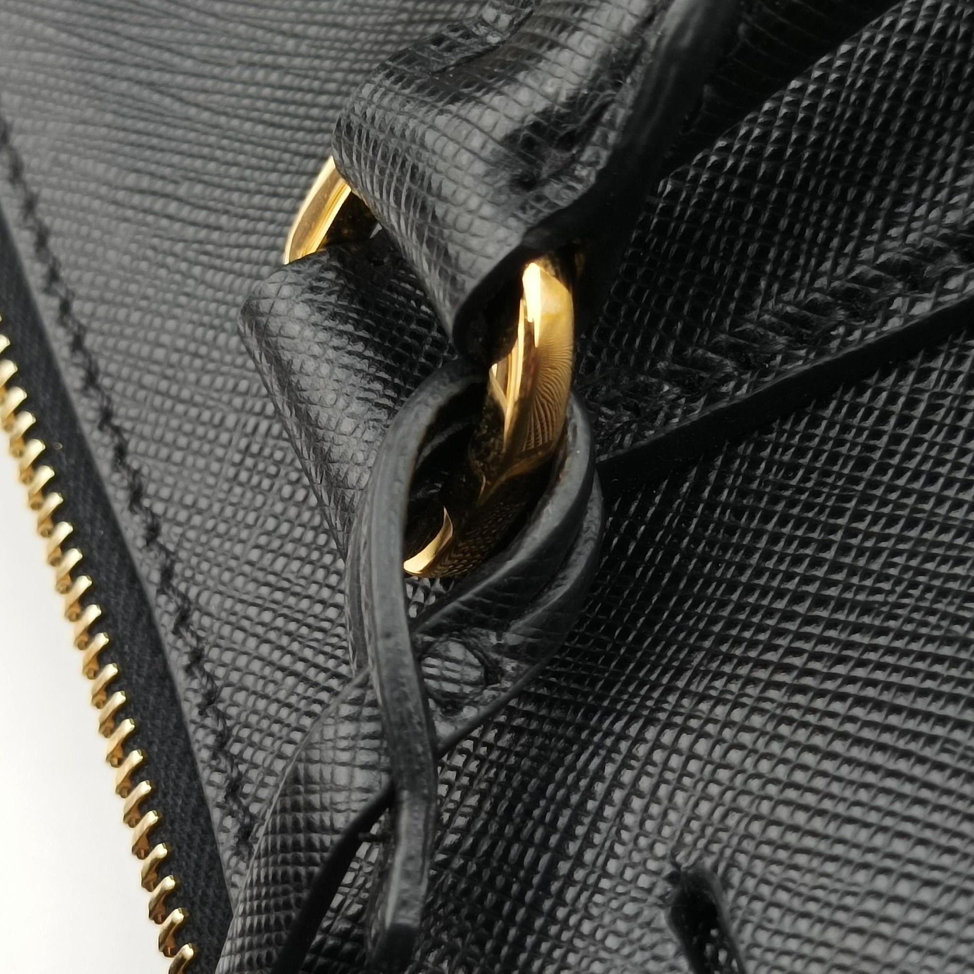 Pre-owned Prada Galleria Black SAFFIANO Leather 1BA274 shoulderbag | stylenewstar