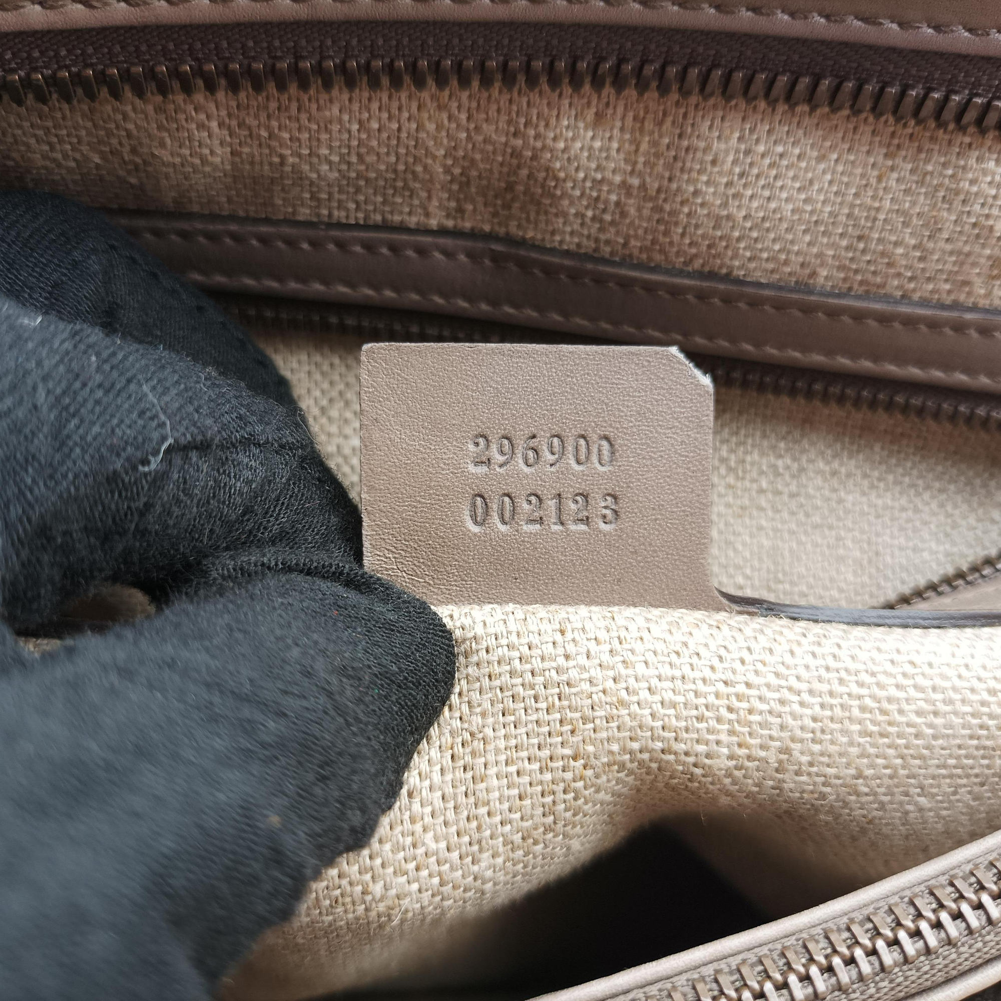Pre-owned Gucci horse bit Grey Leather 296900 handbag | stylenewstar