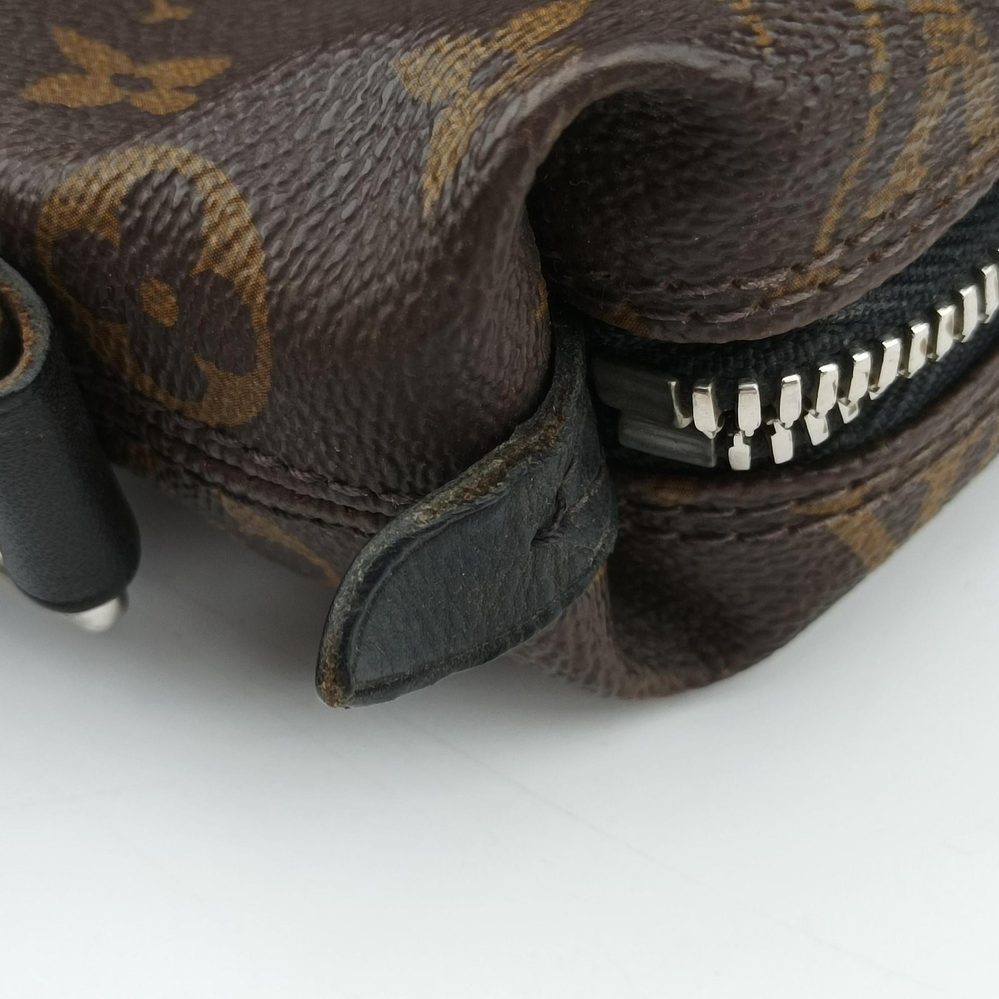 Pre-owned Louis Vuitton KITAN brown Monogram Canvas M40388 shoulderbag | stylenewstar