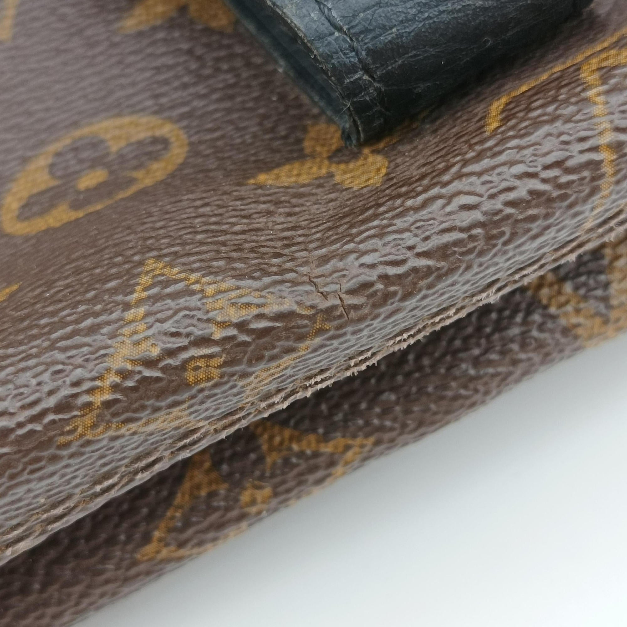 Pre-owned Louis Vuitton KITAN brown Monogram Canvas M40388 shoulderbag | stylenewstar