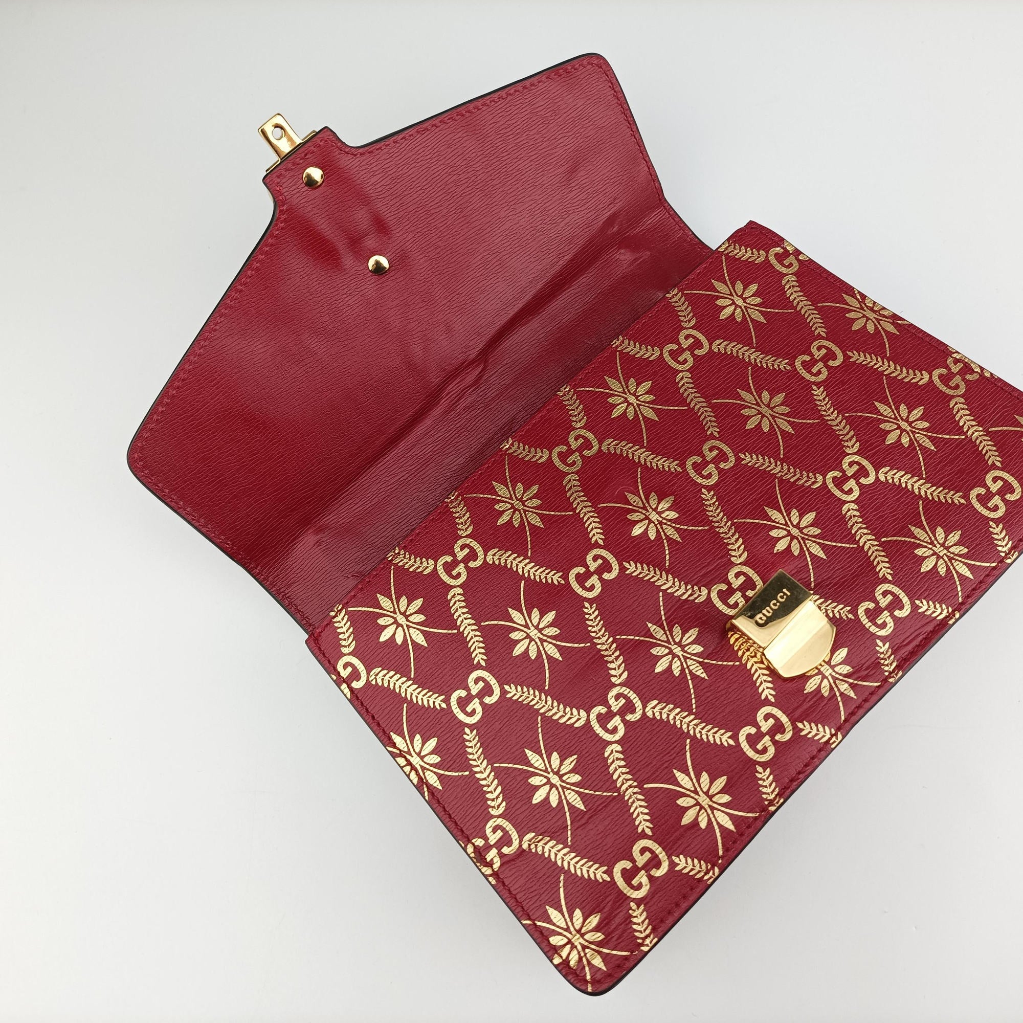 Pre-owned Gucci Sylvie red×Multicolour Leather 524405 shoulderbag | stylenewstar