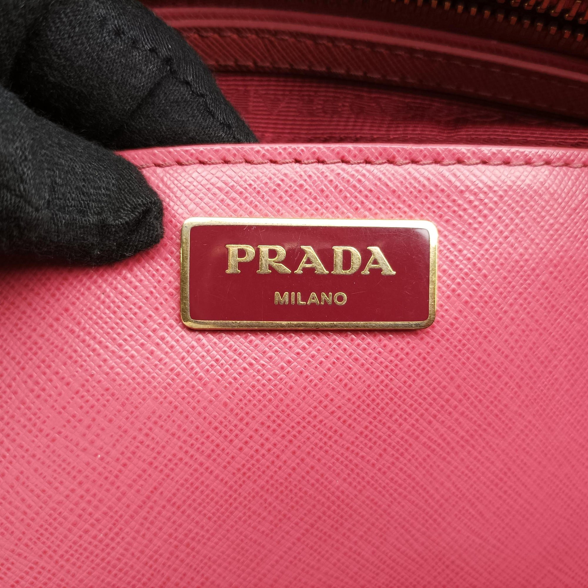 Pre-owned Prada Galleria Pink SAFFIANO Leather BN1786 shoulderbag | stylenewstar